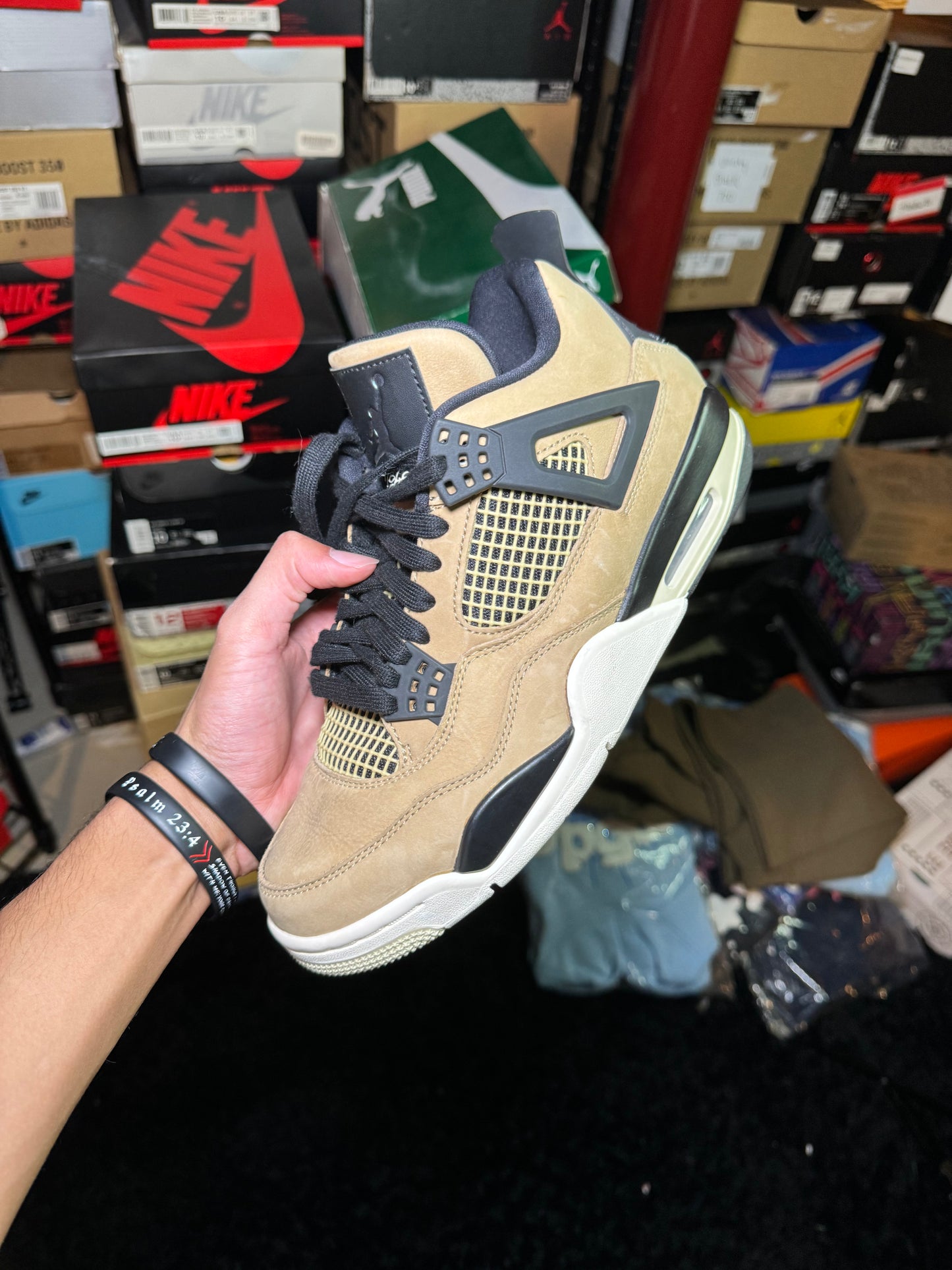 Jordan 4 Mushroom (10w)