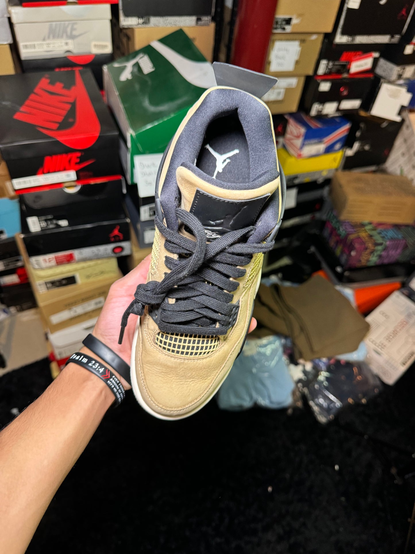Jordan 4 Mushroom (10w)