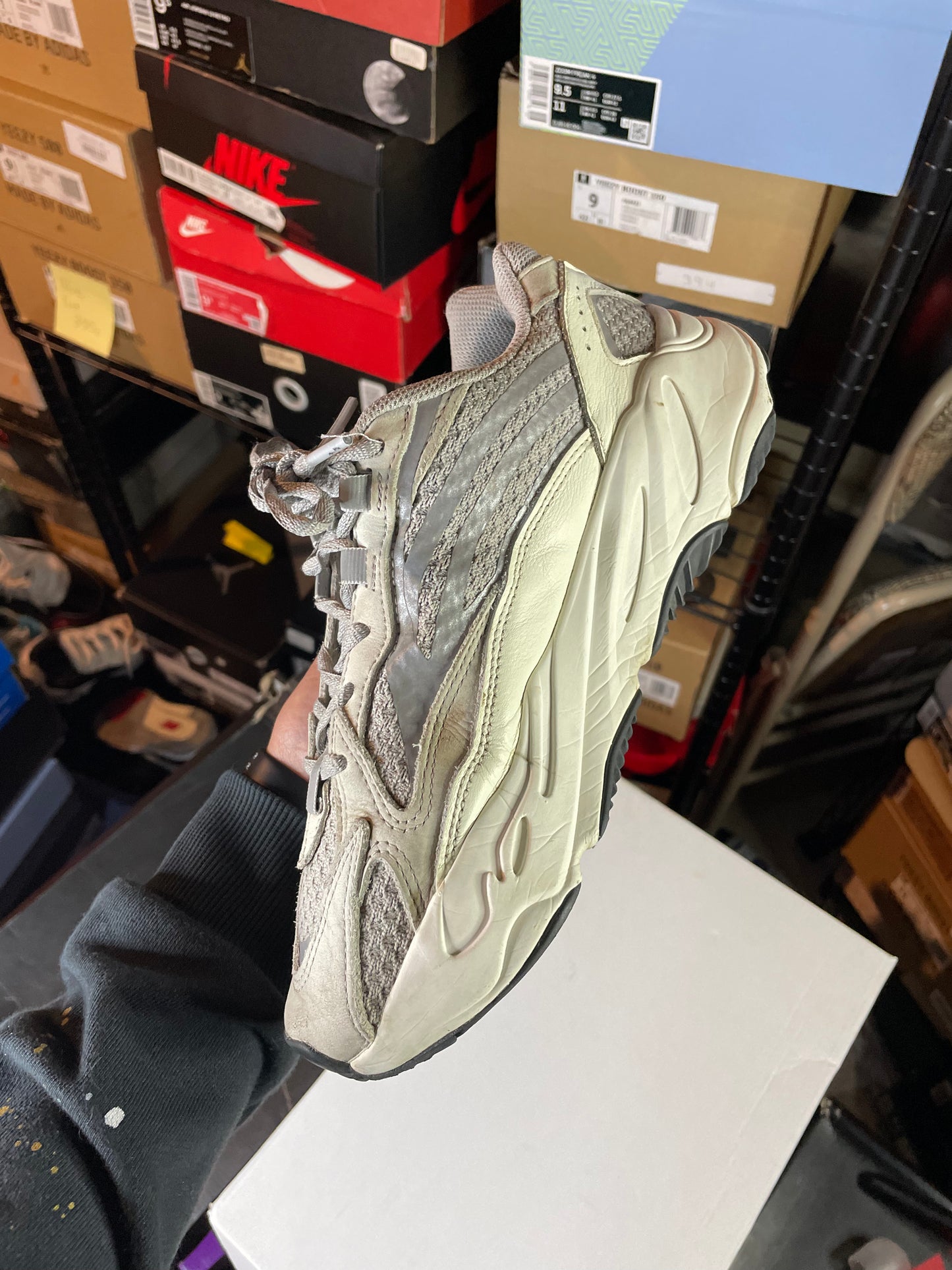 Yeezy 700 Static (7)