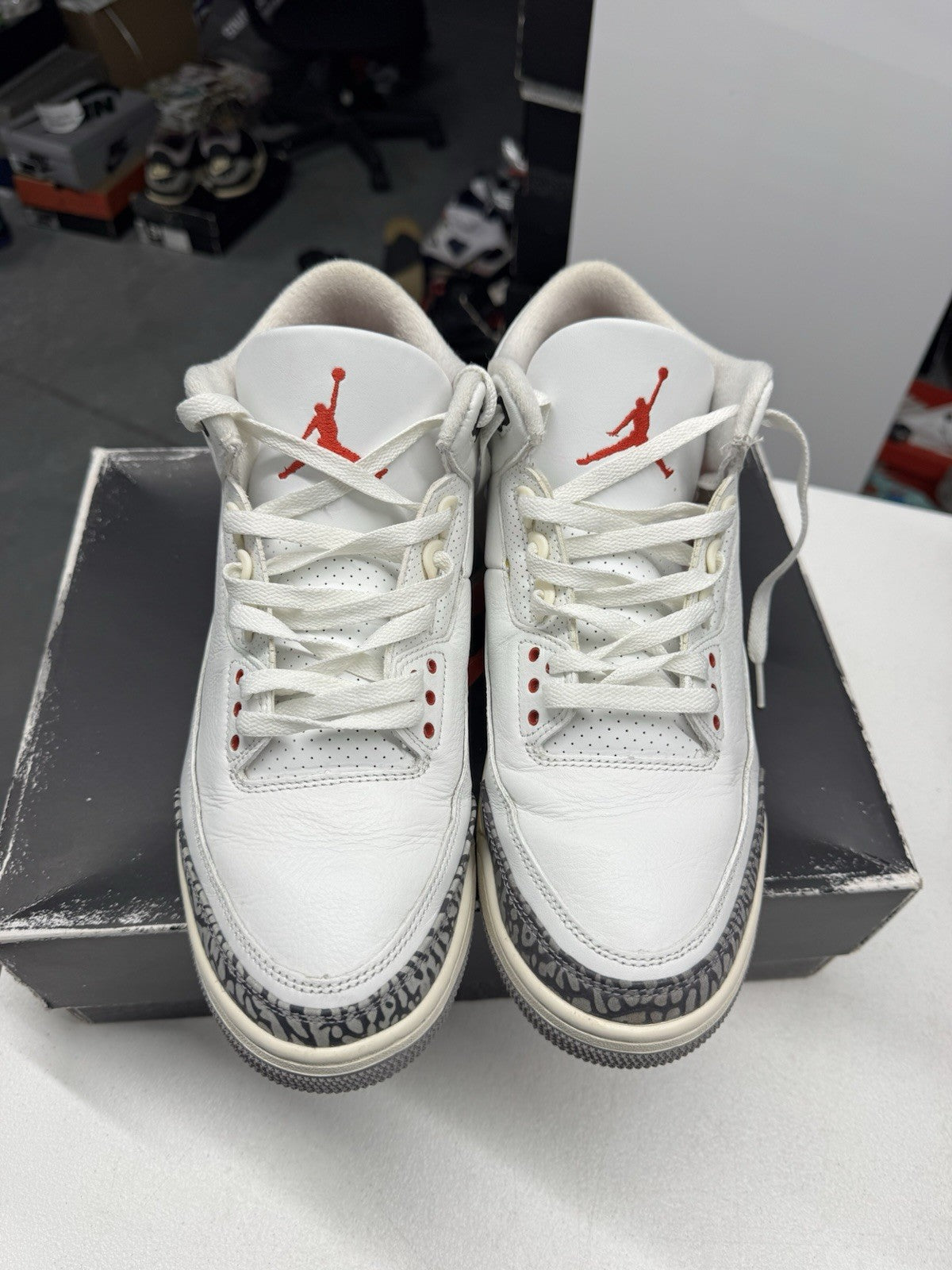 Jordan Air Jordan 3 Retro White Cement Reimagined Mid-Top Leather SIZE 11.5