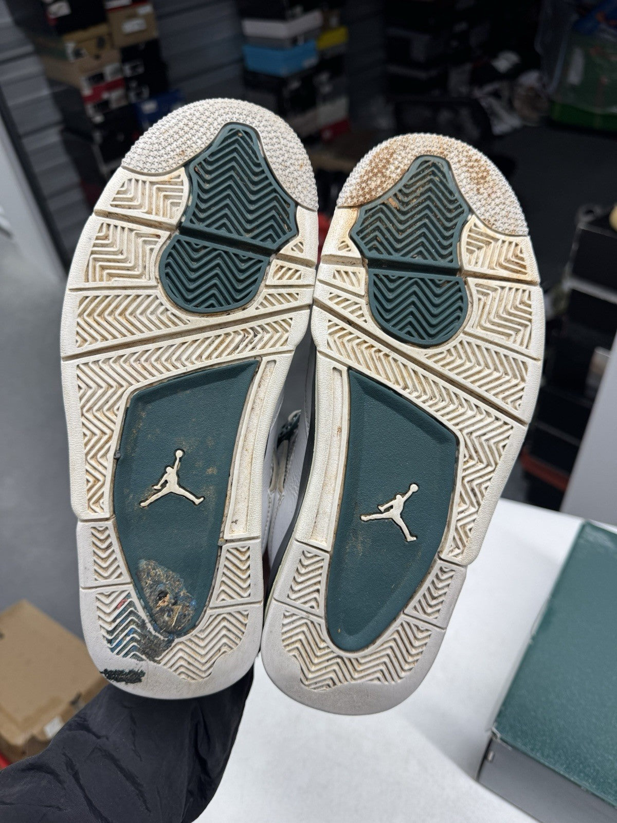 Jordan Air Jordan 4 Retro Oxidized Green SIZE 8