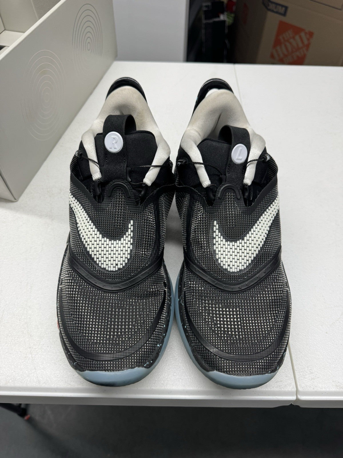 Nike Adapt BB 2.0 Alternate Nike Mag Black/Wolf Grey/Light Aqua SIZE 11.5