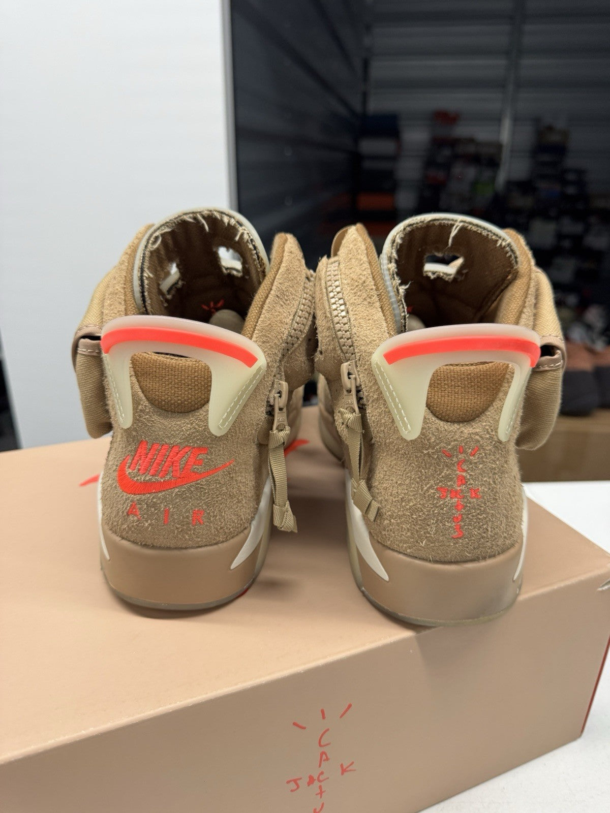 Jordan Air Jordan 6 Retro SP Travis Scott British Khaki Suede SIZE 9