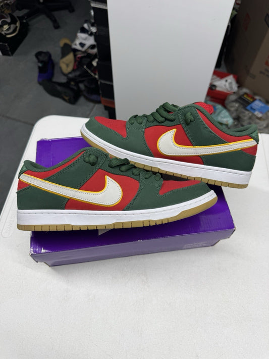 Nike SB Dunk Low Pro PRM Green Mens Skateboarding Shoes Size 11 Medium D