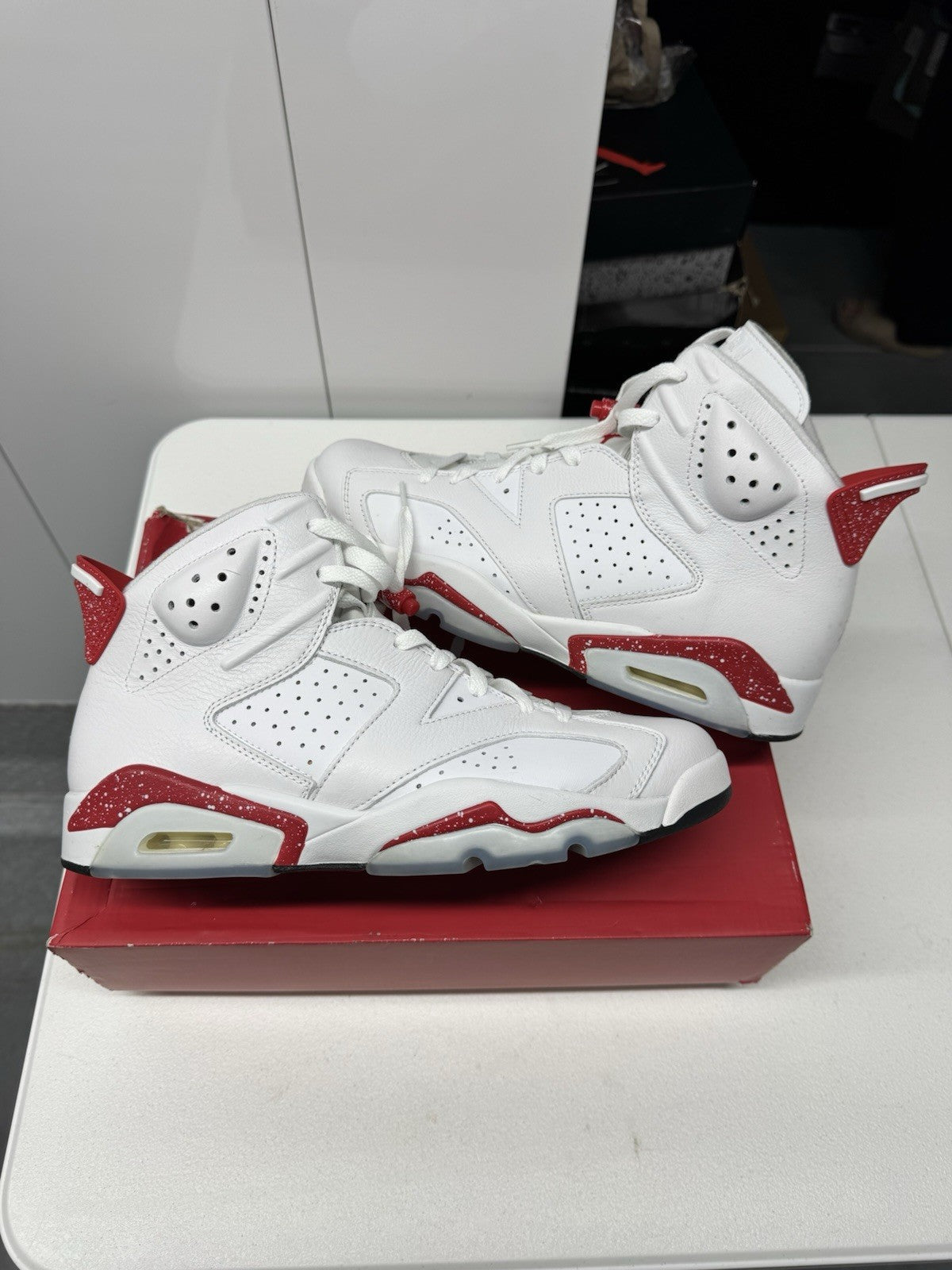Nike Air Jordan 6 Retro Red/Oreo White Size 10 CT8529-162 (2022)