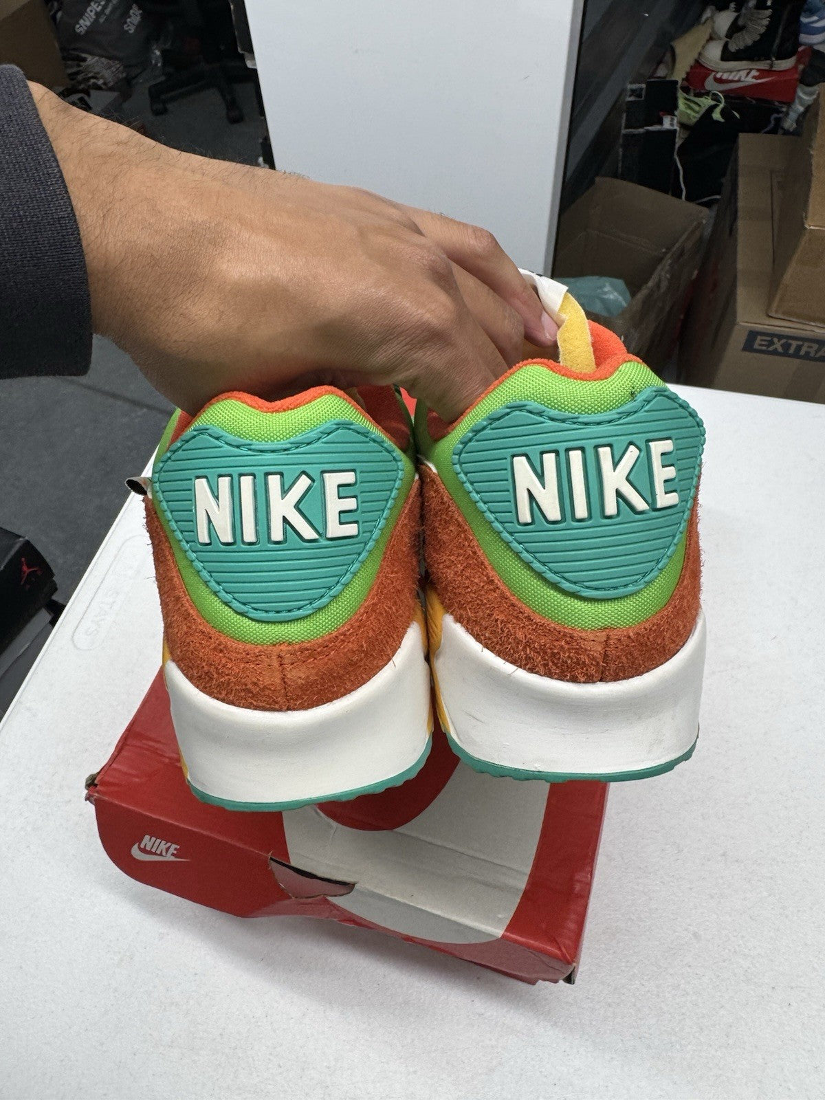 Nike Air Max 90 SE Running Club Roma Green/Sail/Orange SIZE 11