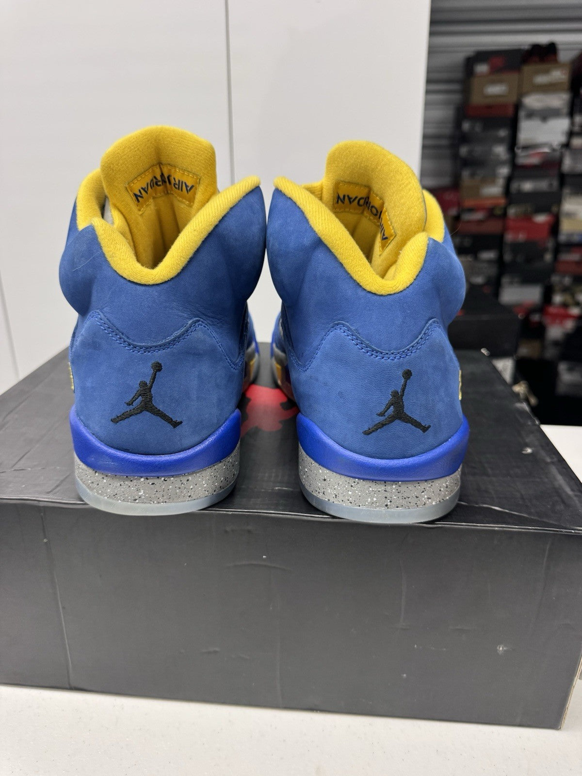 Nike Air Jordan Retro 5 Laney 2013 Men's Size 10.5 Blue/White