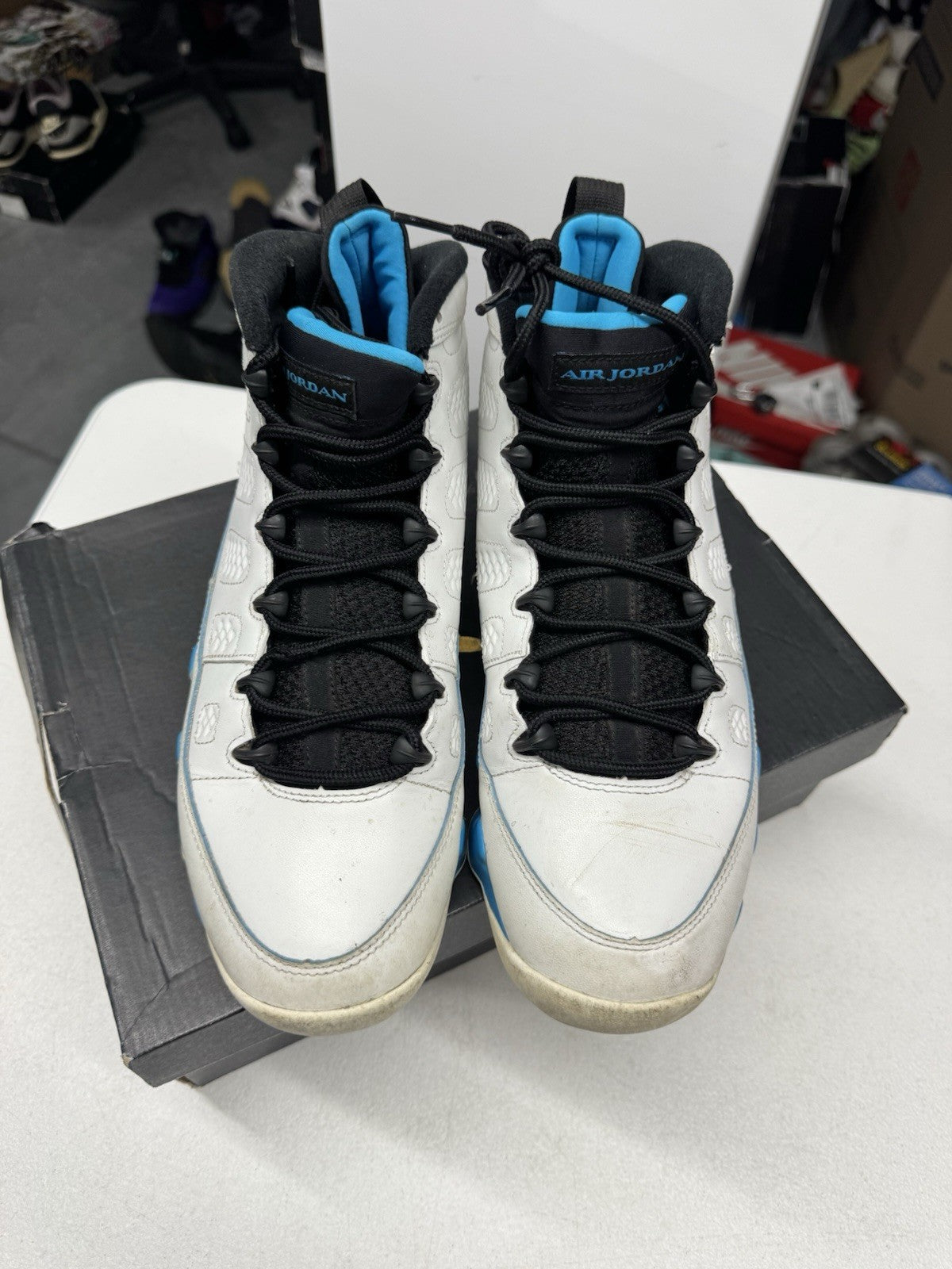 Jordan Air Jordan 9 White/Blue/Black Leather POWDER BLUE SIZE 10