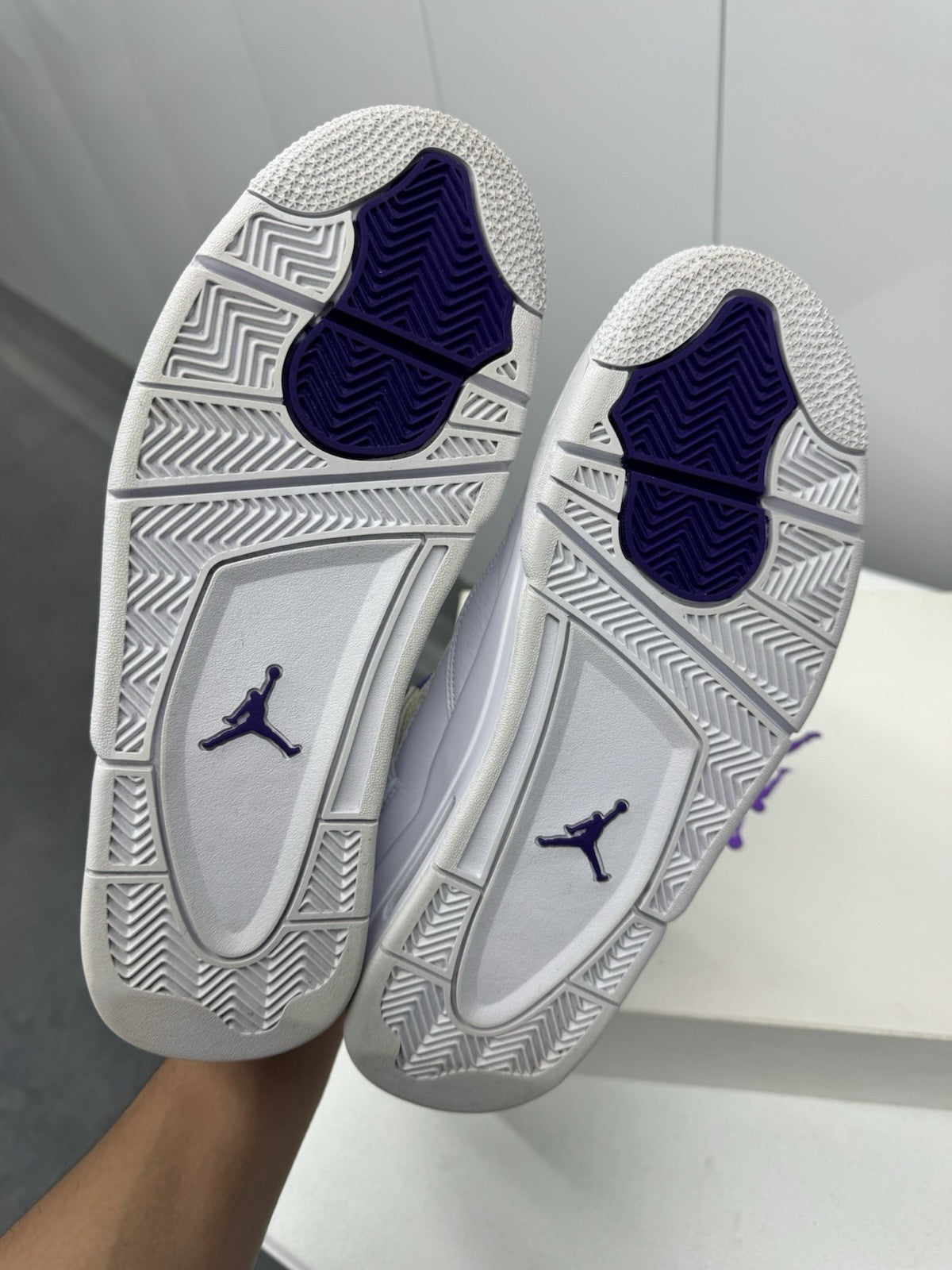 Jordan Air Jordan 4 Men's Sneakers US Size 9.5 Purple Metallic IB1519-200