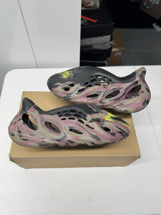 adidas Yeezy Foam Runner RNR MX Carbon Men's Size 9