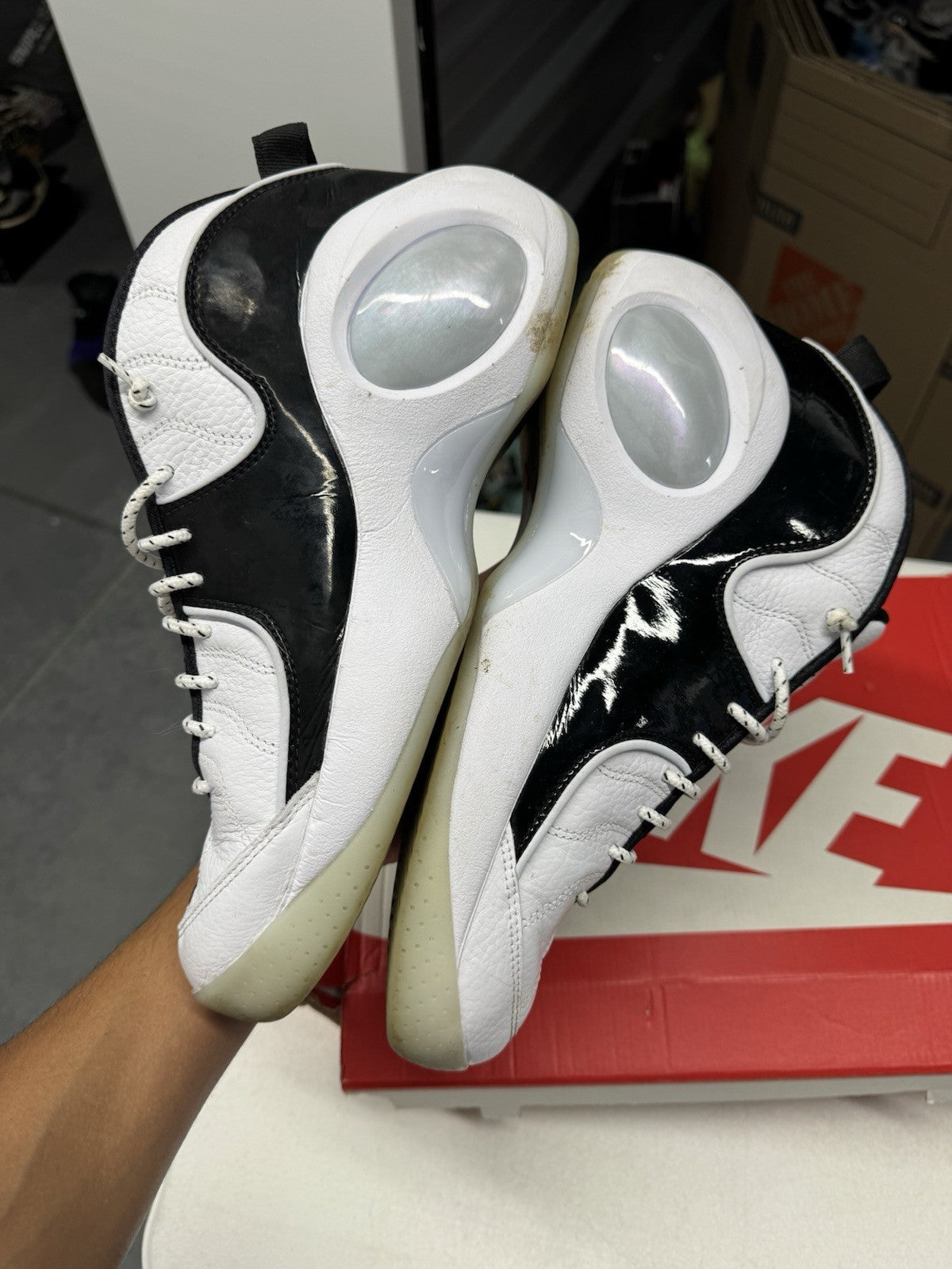 Nike Air Zoom Flight 95 Black Patent Men's Size 12 DV0820-100