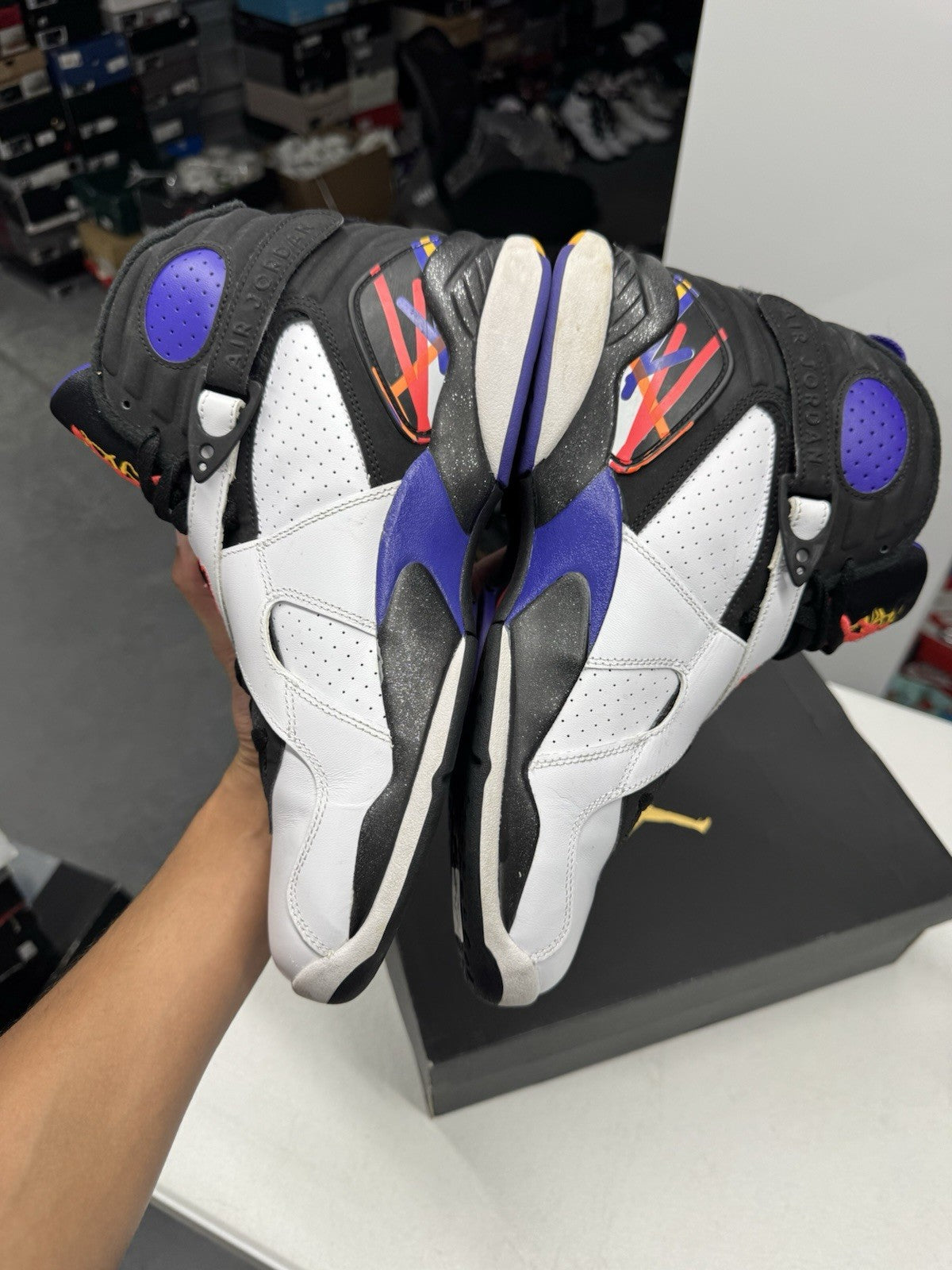 Jordan Air Jordan 8 Retro Three-Peat White/Black/Purple SIZE 10