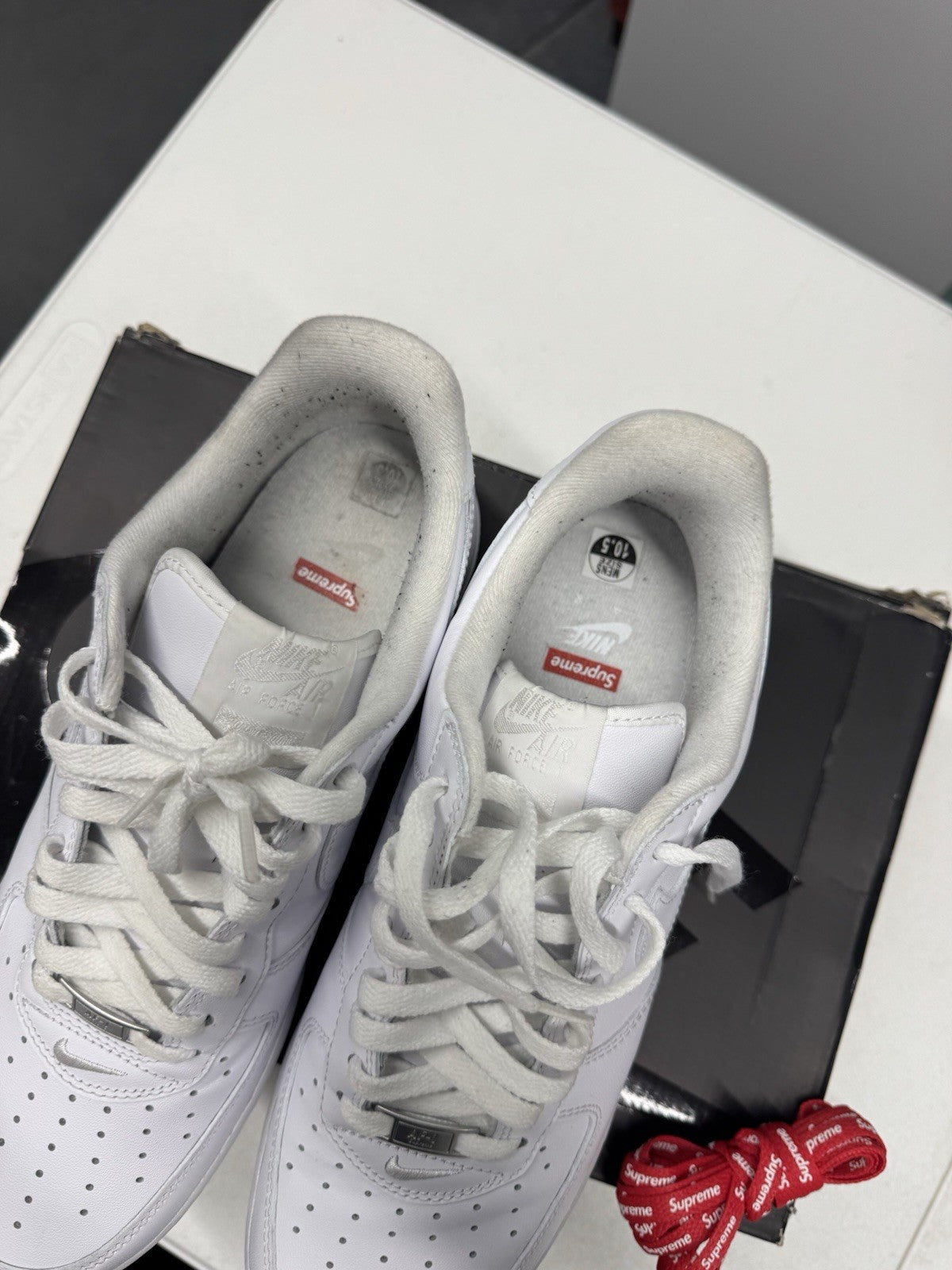 Nike Air Force 1 Low Supreme Box Logo White/White Sneakers 2020 SIZE 10.5