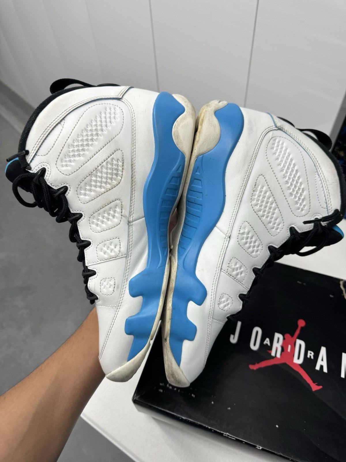 Air Jordan 9 Retro Men's Sneakers Powder Blue/Unc, 2024, FQ8992-101 Size 11