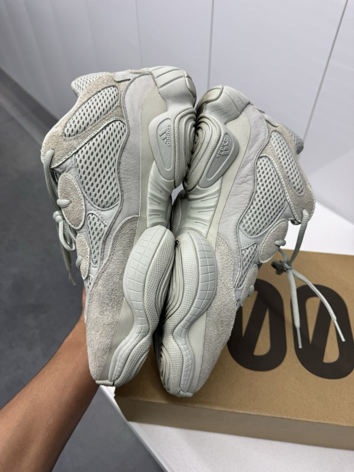adidas Yeezy 500 Men's Size 11 Salt Grey Sneakers