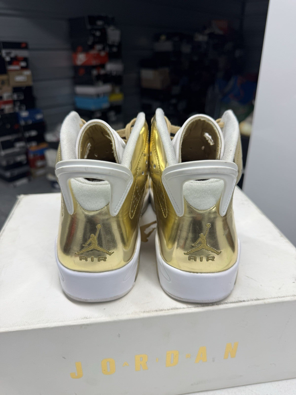 Jordan Air Jordan 6 Retro Pinnacle Men's Sneakers Metallic Gold/White SIZE 8