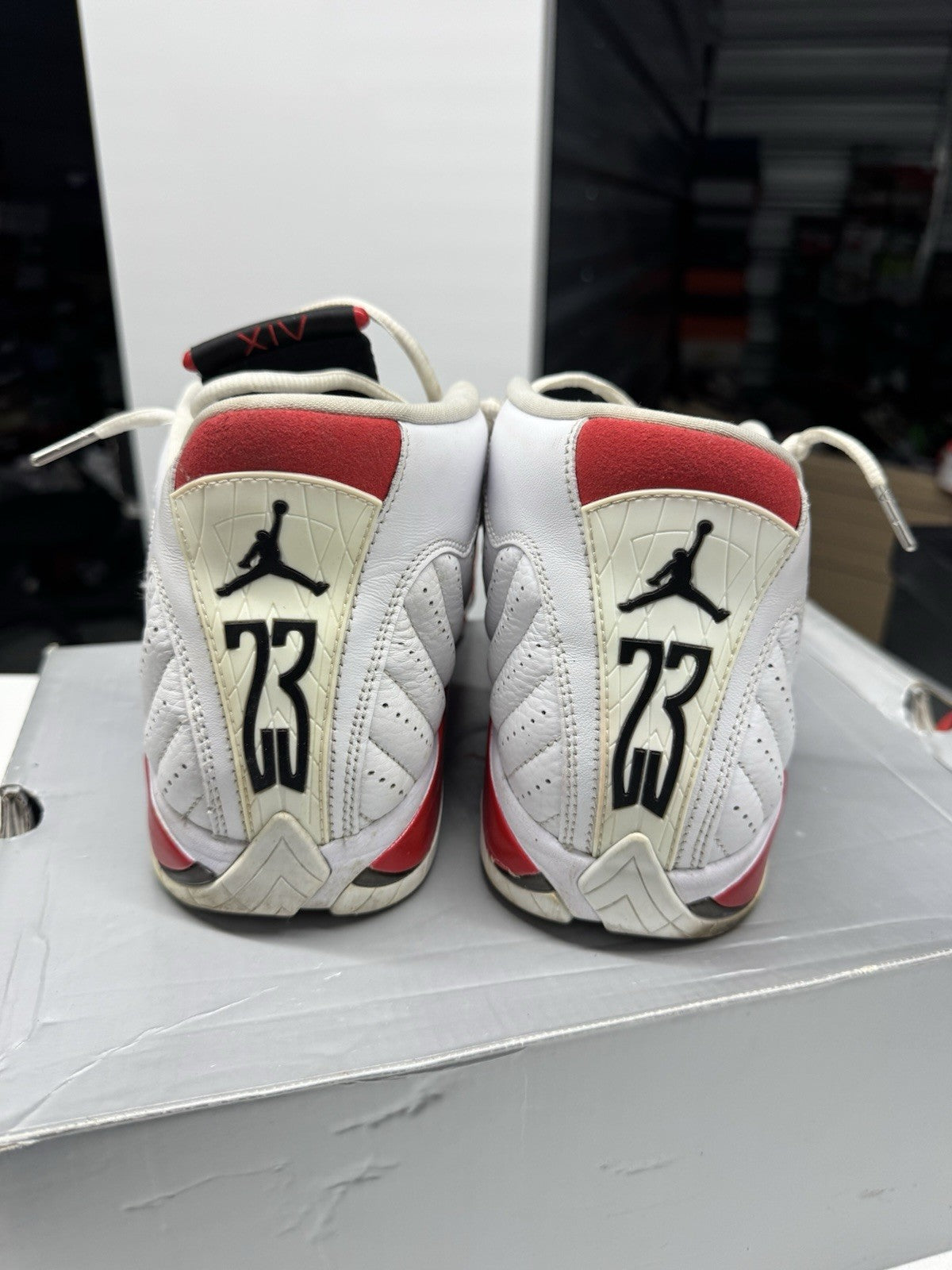 Jordan Air Jordan 14 Retro 2019 Candy Cane White/Black/Varsity Red SIZE 10.5
