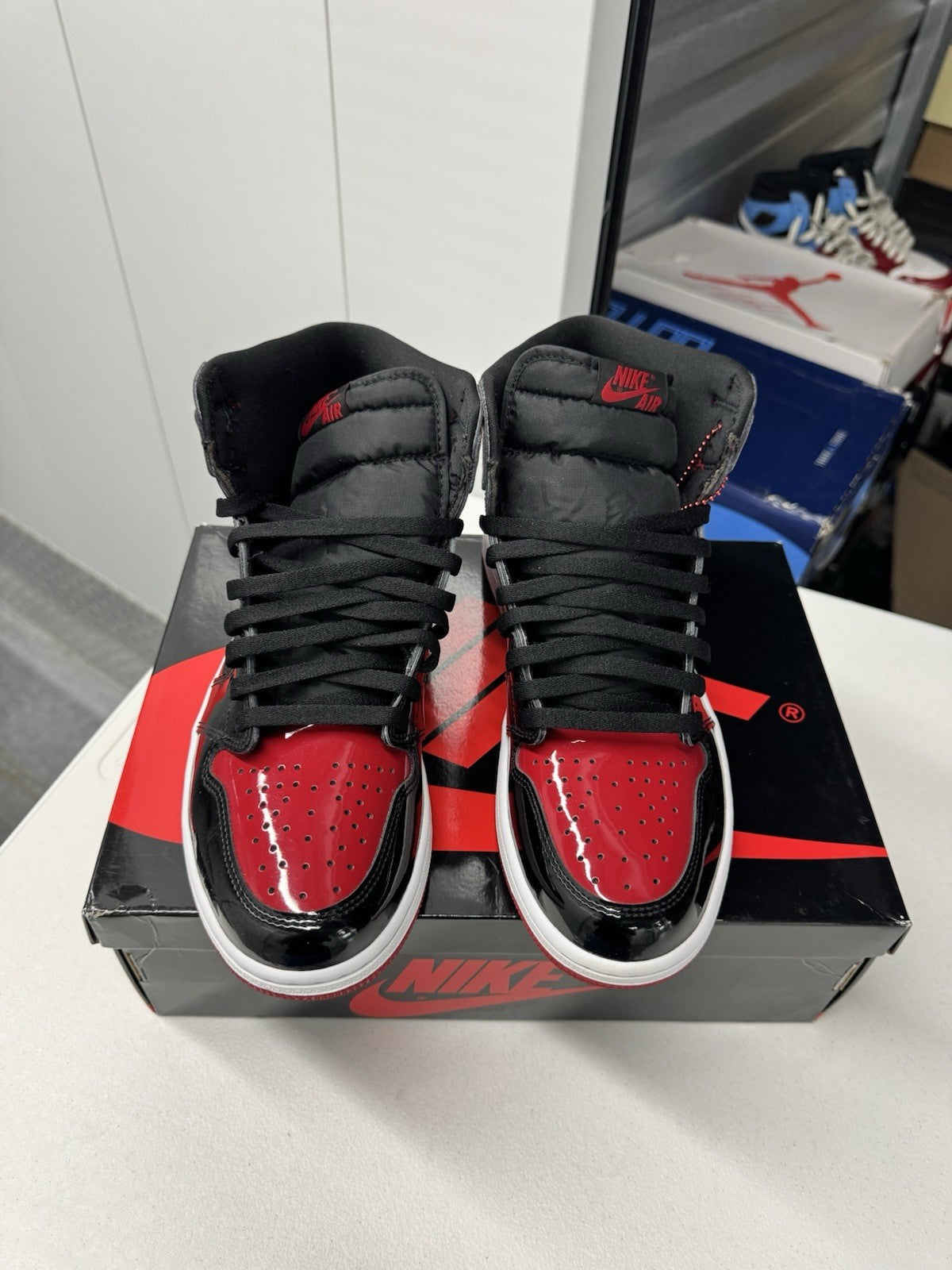 Nike Air Jordan 1 Men's Size 10 Retro OG High Patent Bred Colorway