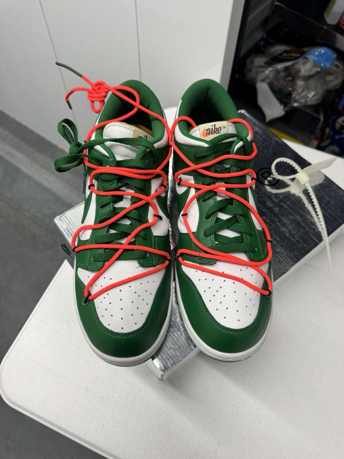Nike Dunk Low Off-White Pine Green Men's Low Top Sneaker Green White Orange