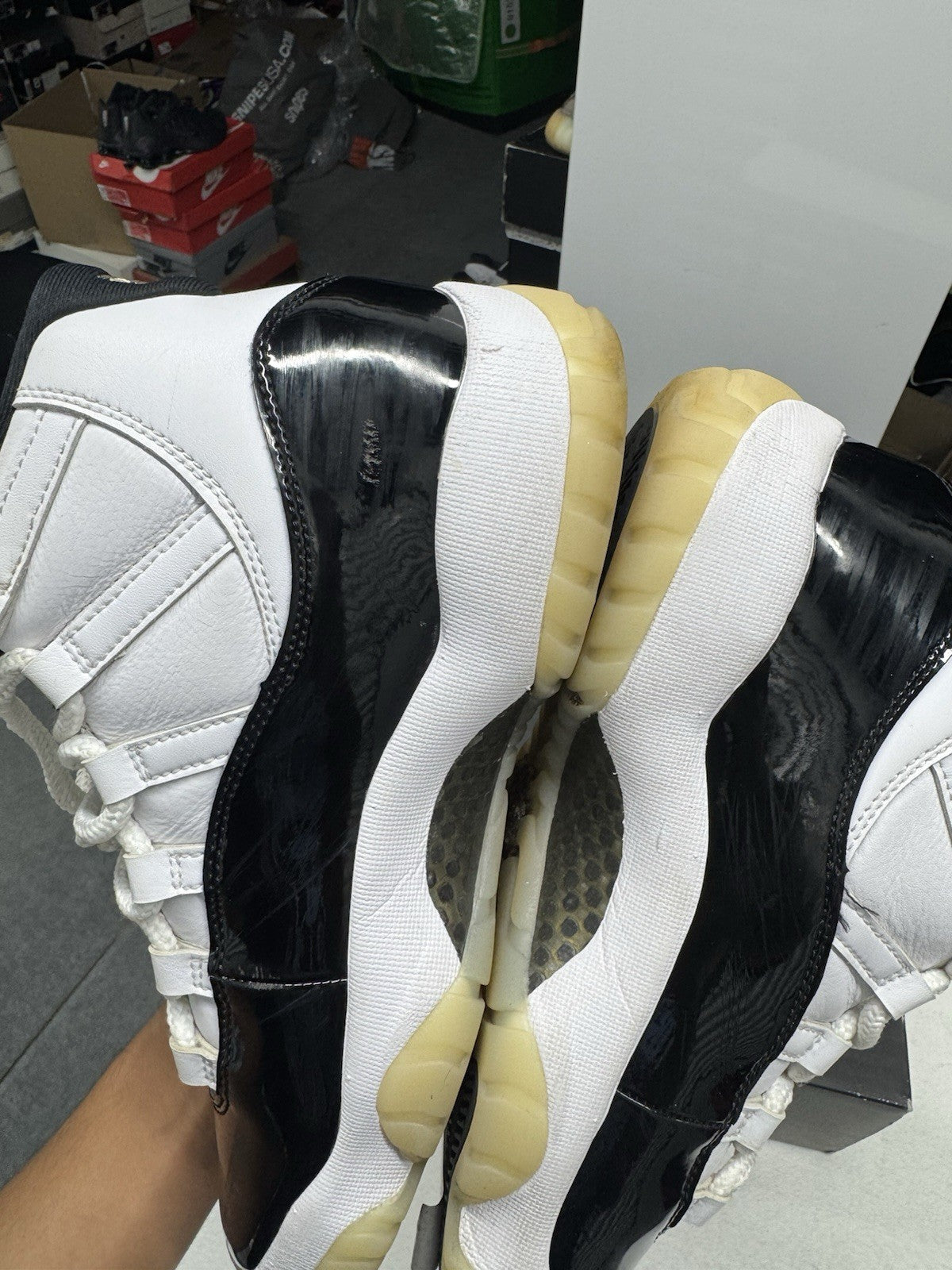 Jordan Air Jordan 11 Retro Mid Gratitude DMP White/Black, CT8012-170 SIZE 8.5