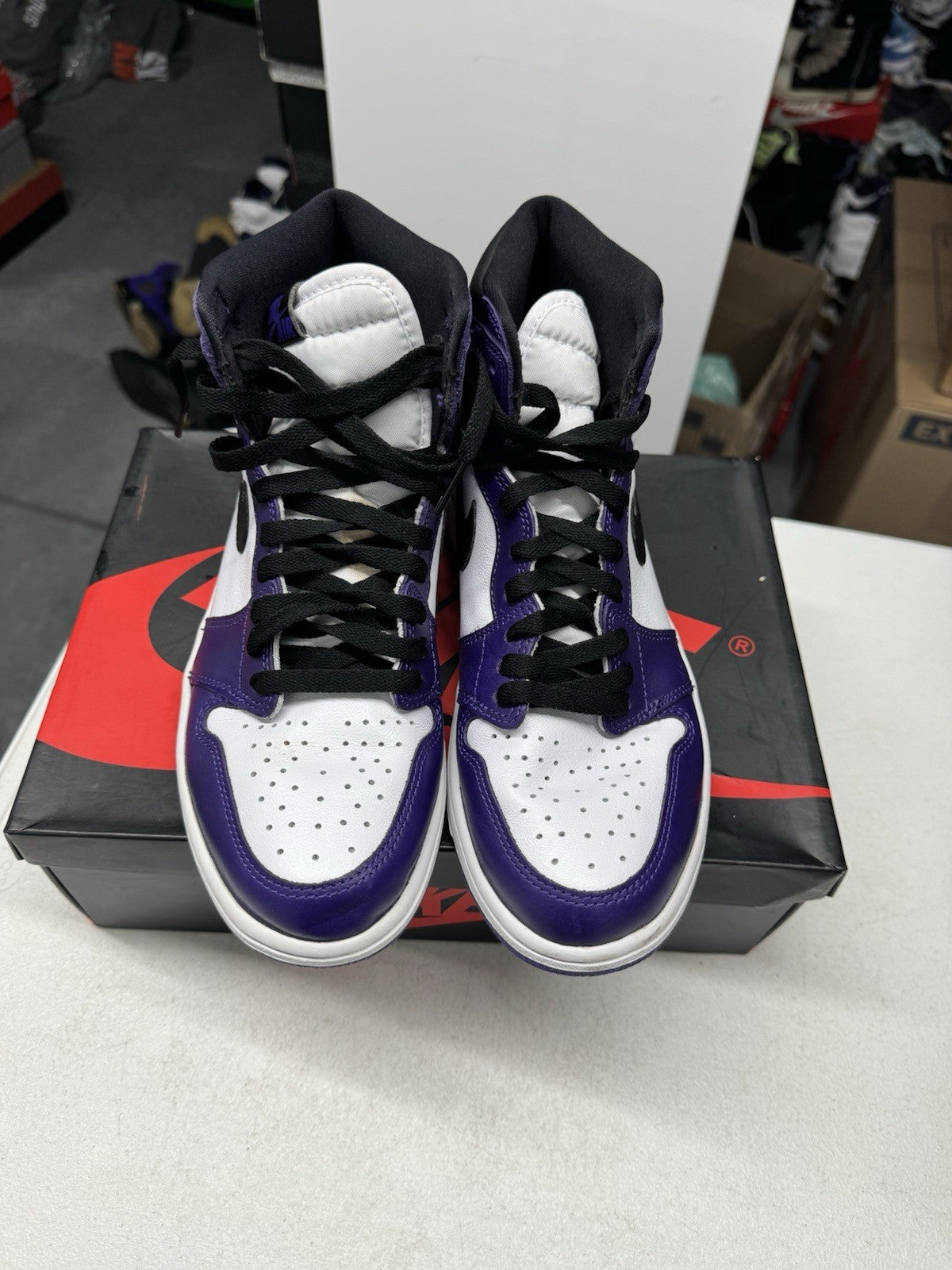 Jordan Air Jordan 1 Retro OG High Court Purple 2.0 Men's 555088-500 SIZE 8.5