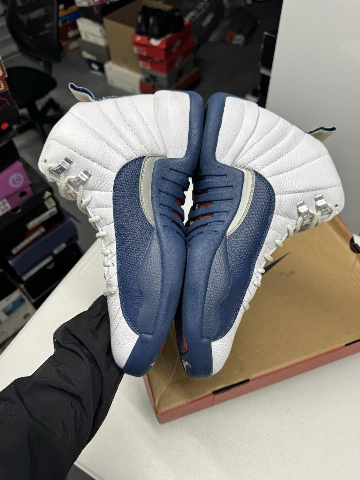Jordan Air Jordan 12 Retro 2025 French Blue White/Blue Sneakers SIZE 9