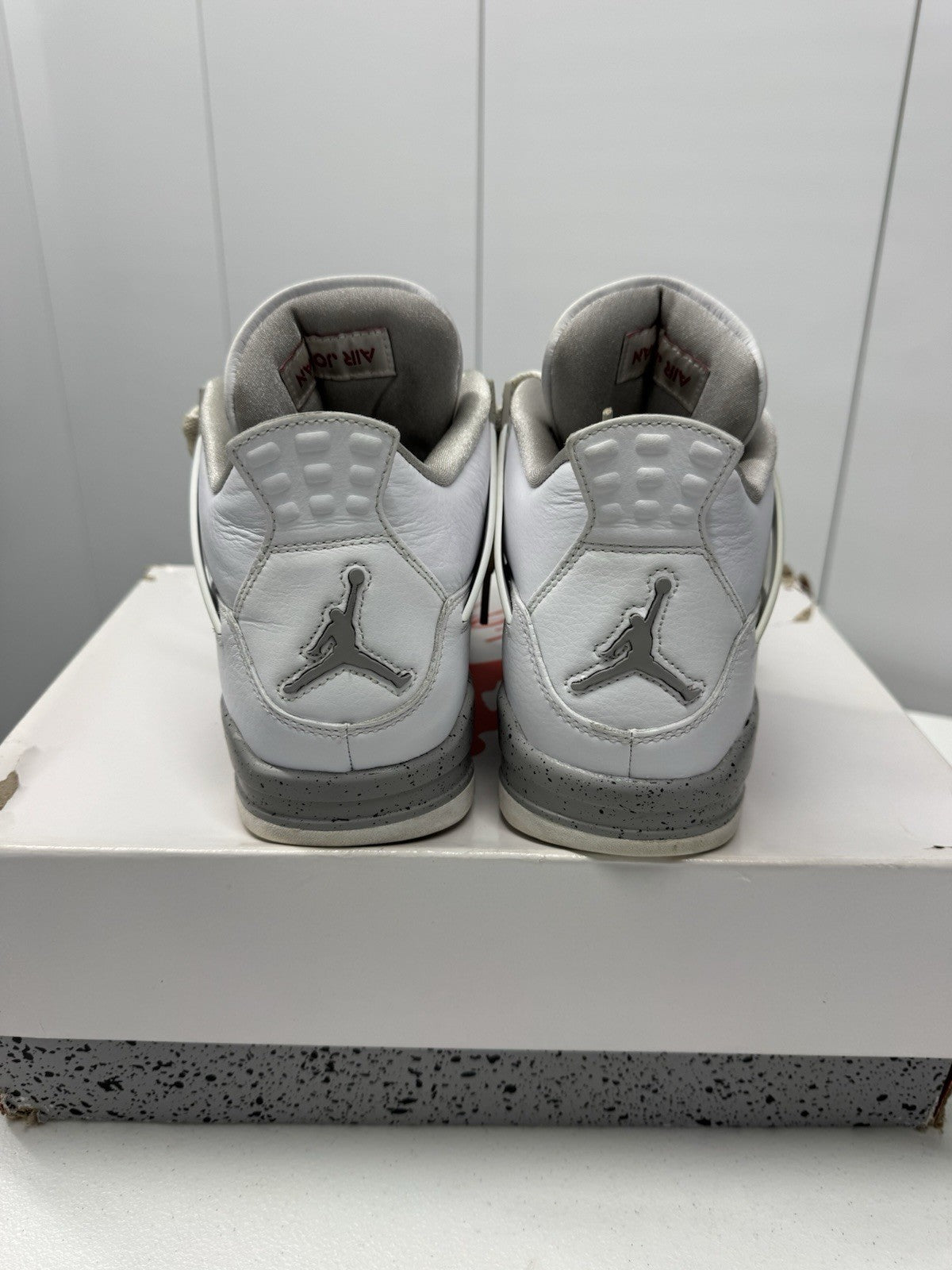 Air Jordan 4 Retro White/Oreo Grey, Size 8.5, DJ4699-100