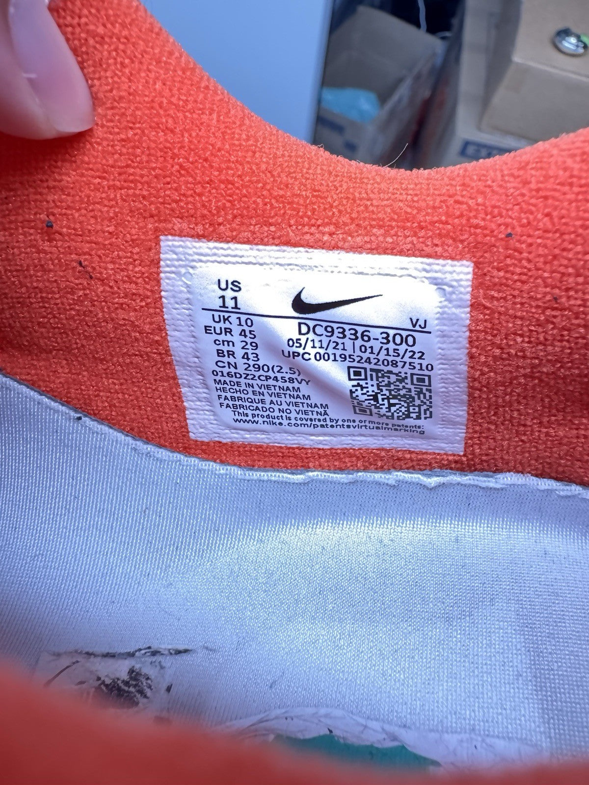 Nike Air Max 90 SE Running Club Roma Green/Sail/Orange SIZE 11