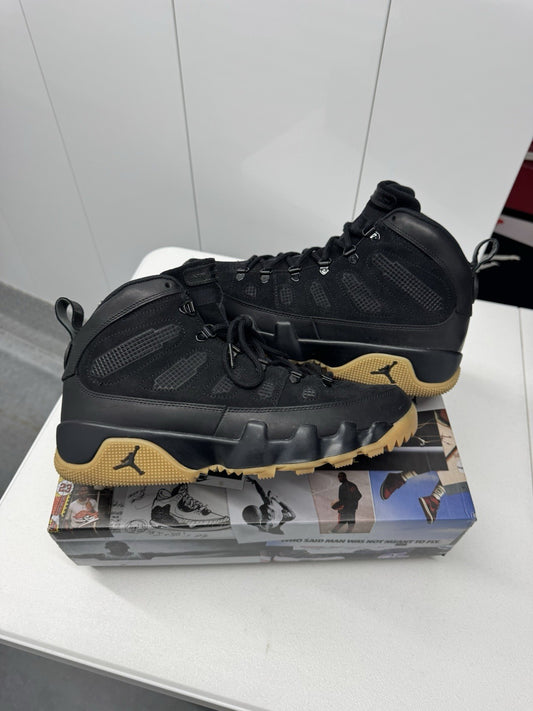 Air Jordan 9 Retro Men's Black/Gum Light Brown Boot, Size 11, AR4491-025