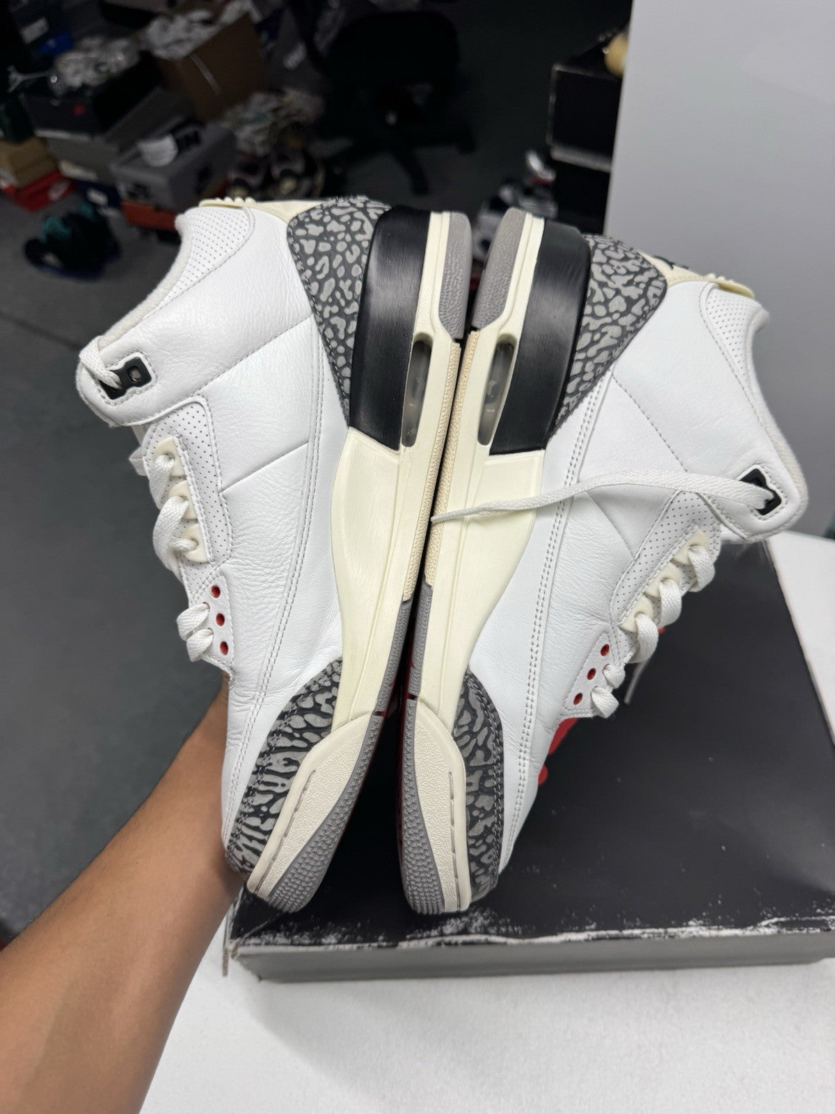 Jordan Air Jordan 3 Retro White Cement Reimagined Mid-Top Leather SIZE 11.5