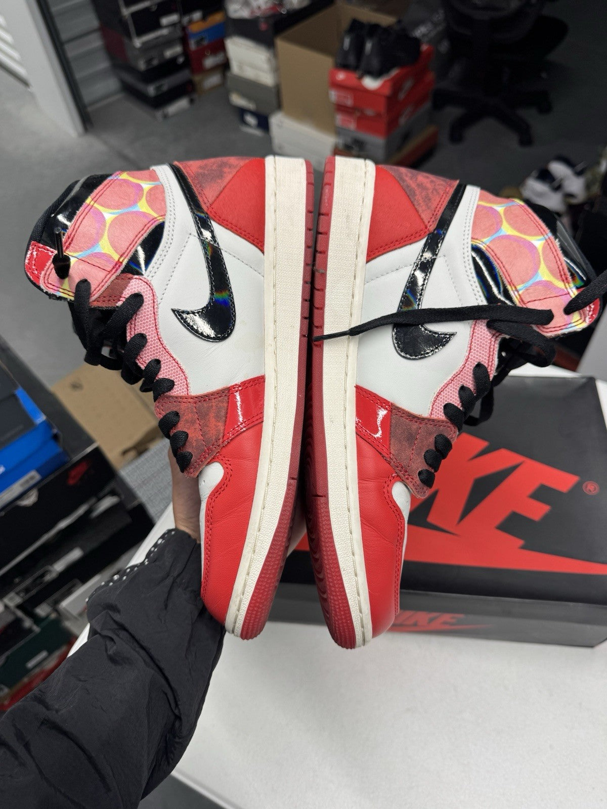 Jordan Air Jordan 1 Retro High OG SPIDERVERSE SIZE 9.5