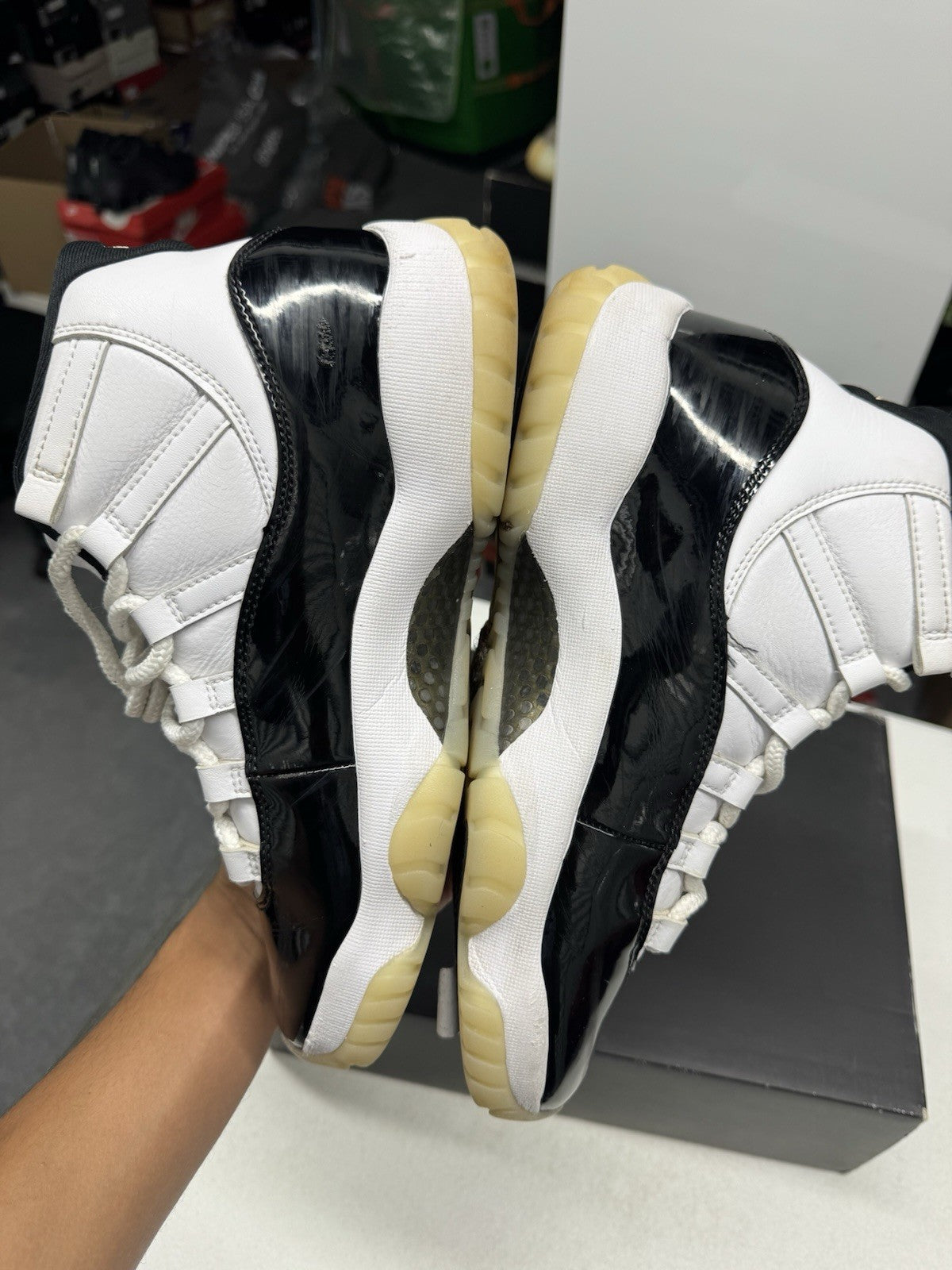 Jordan Air Jordan 11 Retro Mid Gratitude DMP White/Black, CT8012-170 SIZE 8.5