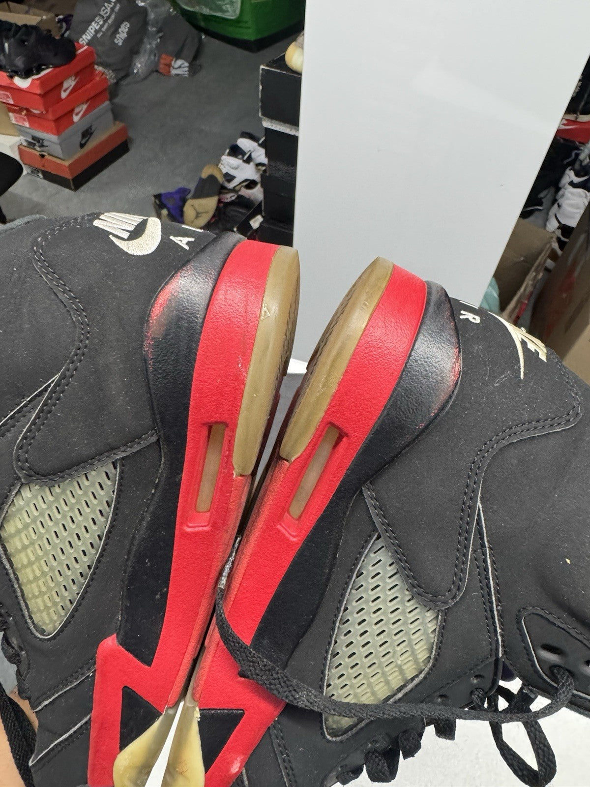 Jordan Air Jordan 5 Retro Top 3 Men's Mid Top Sneakers Black SIZE 8.5