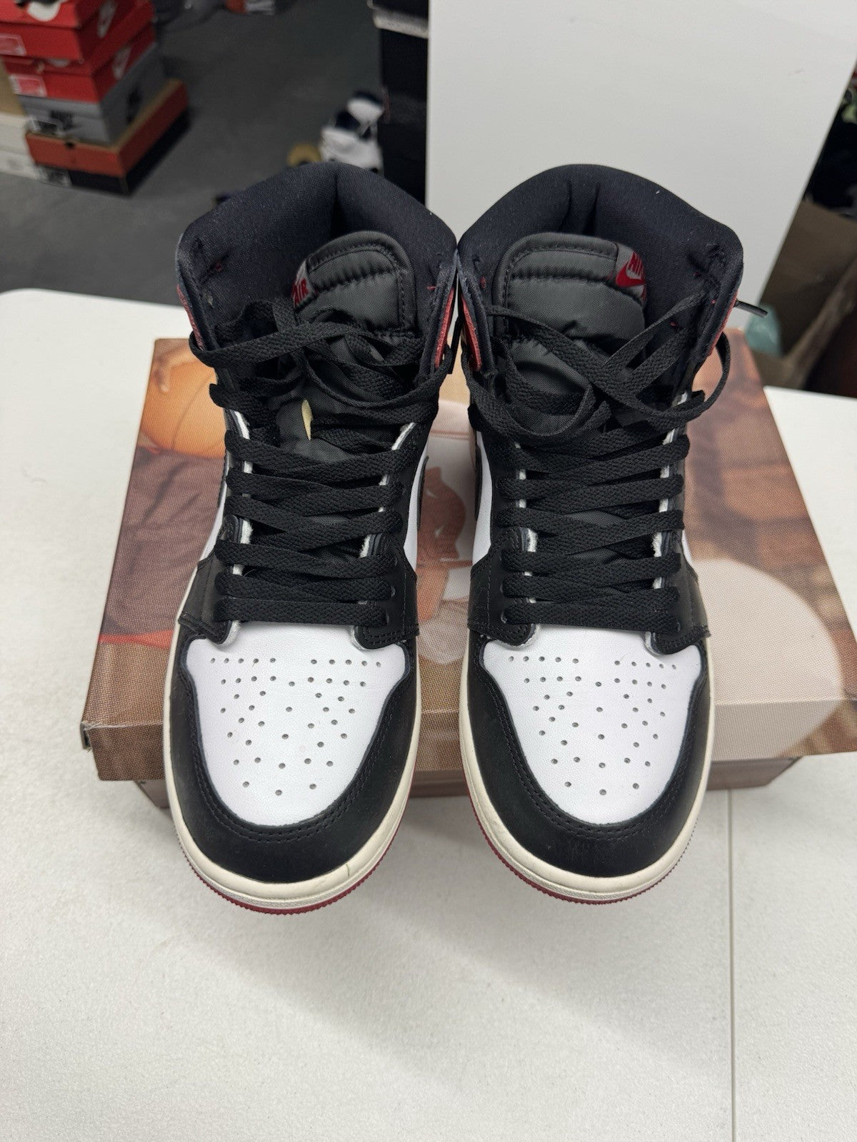 Jordan Air Jordan 1 Retro High OG Black Toe Reimagined SIZE 9.5