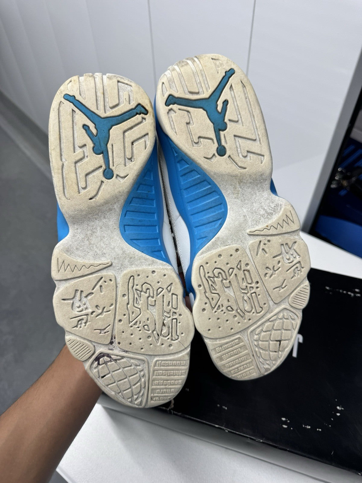 Air Jordan 9 Retro Men's Sneakers Powder Blue/Unc, 2024, FQ8992-101 Size 11