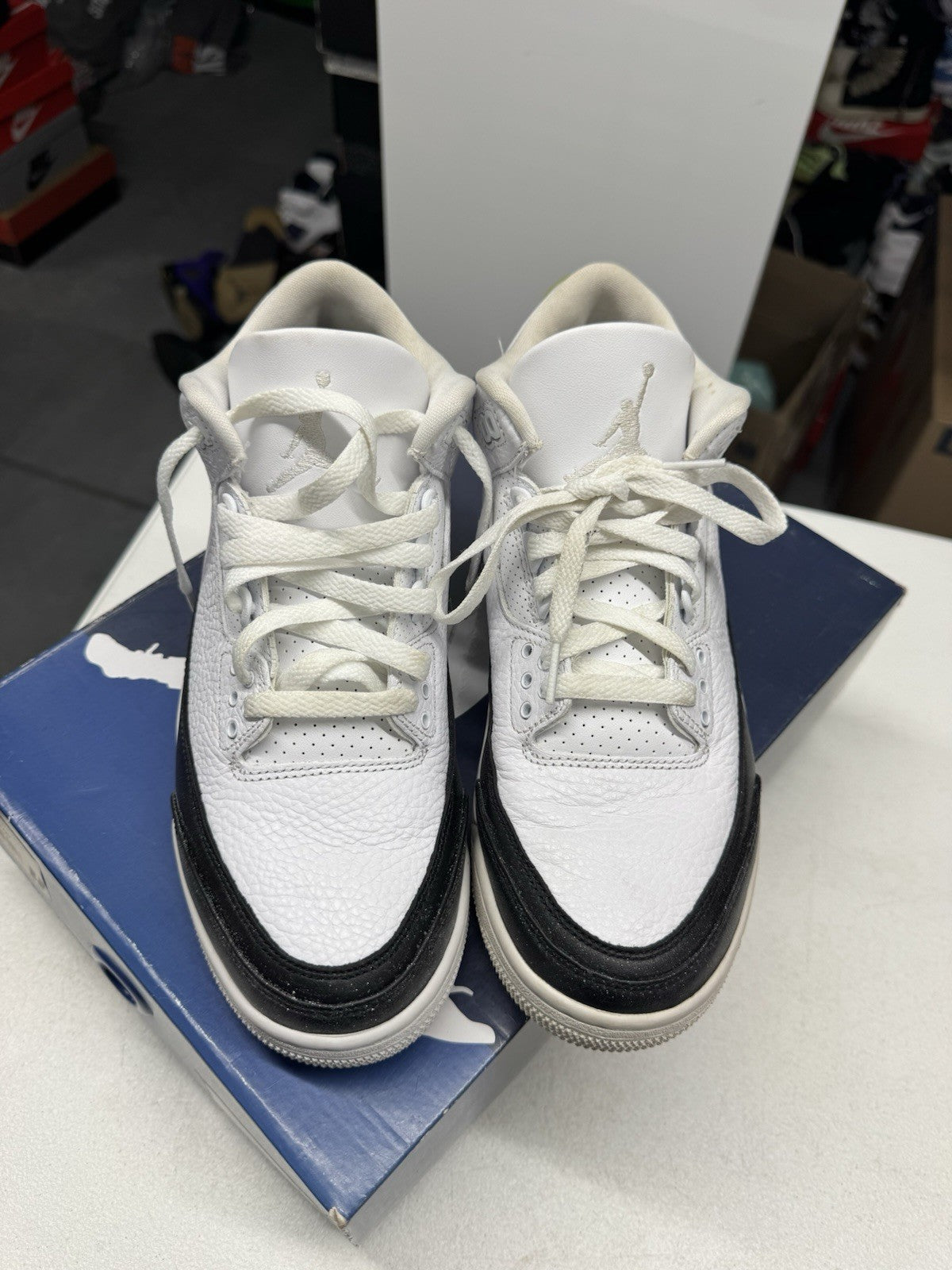 Jordan Air Jordan 3 Retro SP x Fragment Design DA3595-100 SIZE 8