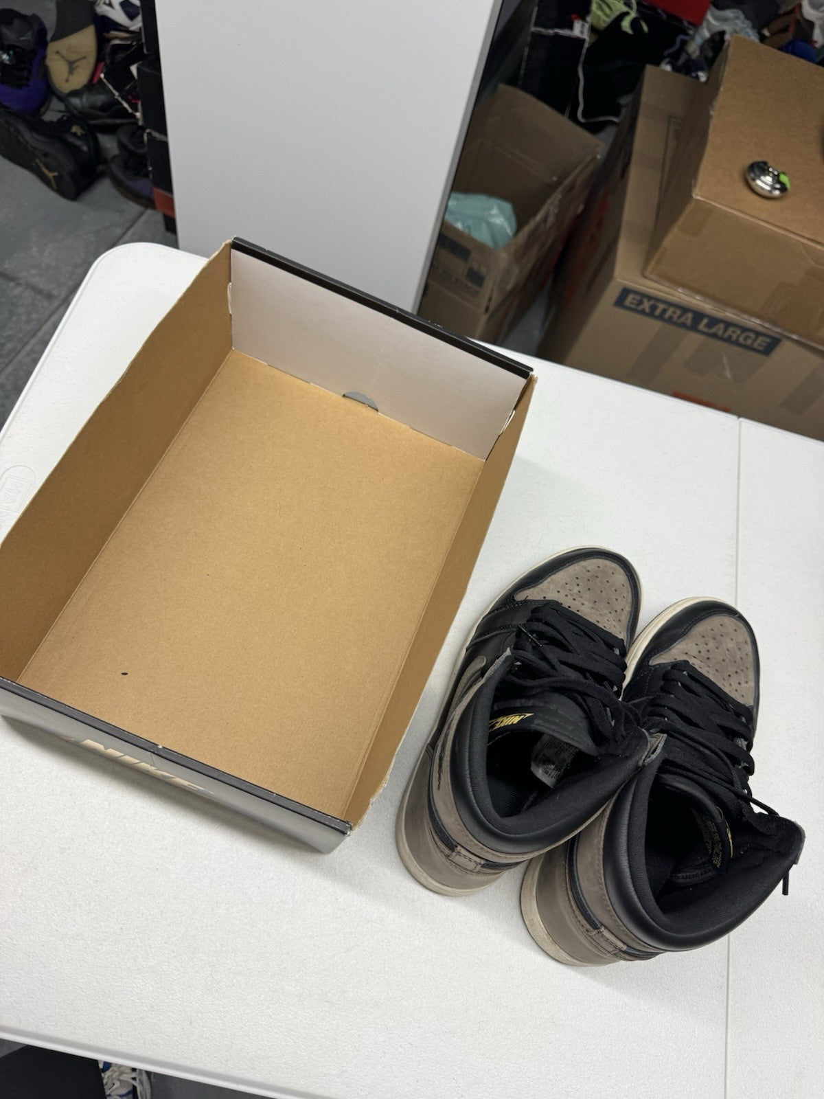 Jordan Air Jordan 1 Retro High OG Palomino Black/Gray SIZE 9