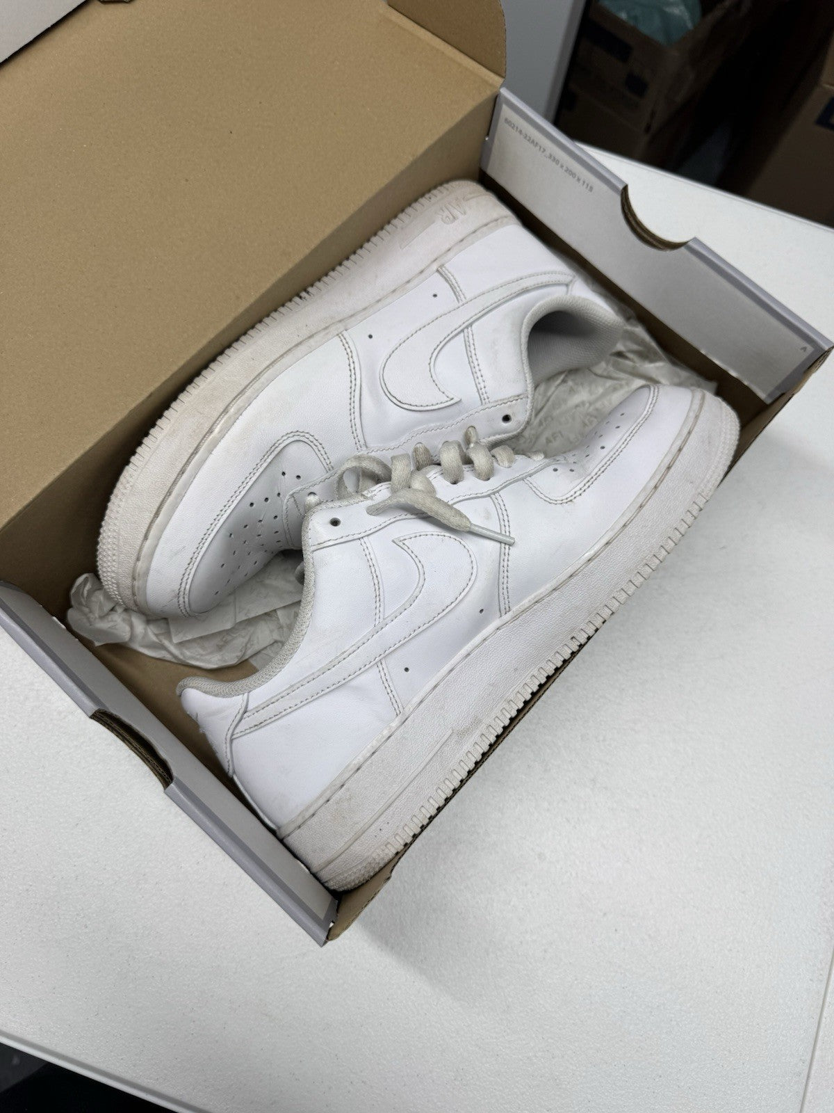 Nike Air Force 1 '07 Low Triple White Men's Sneakers White SIZE 9