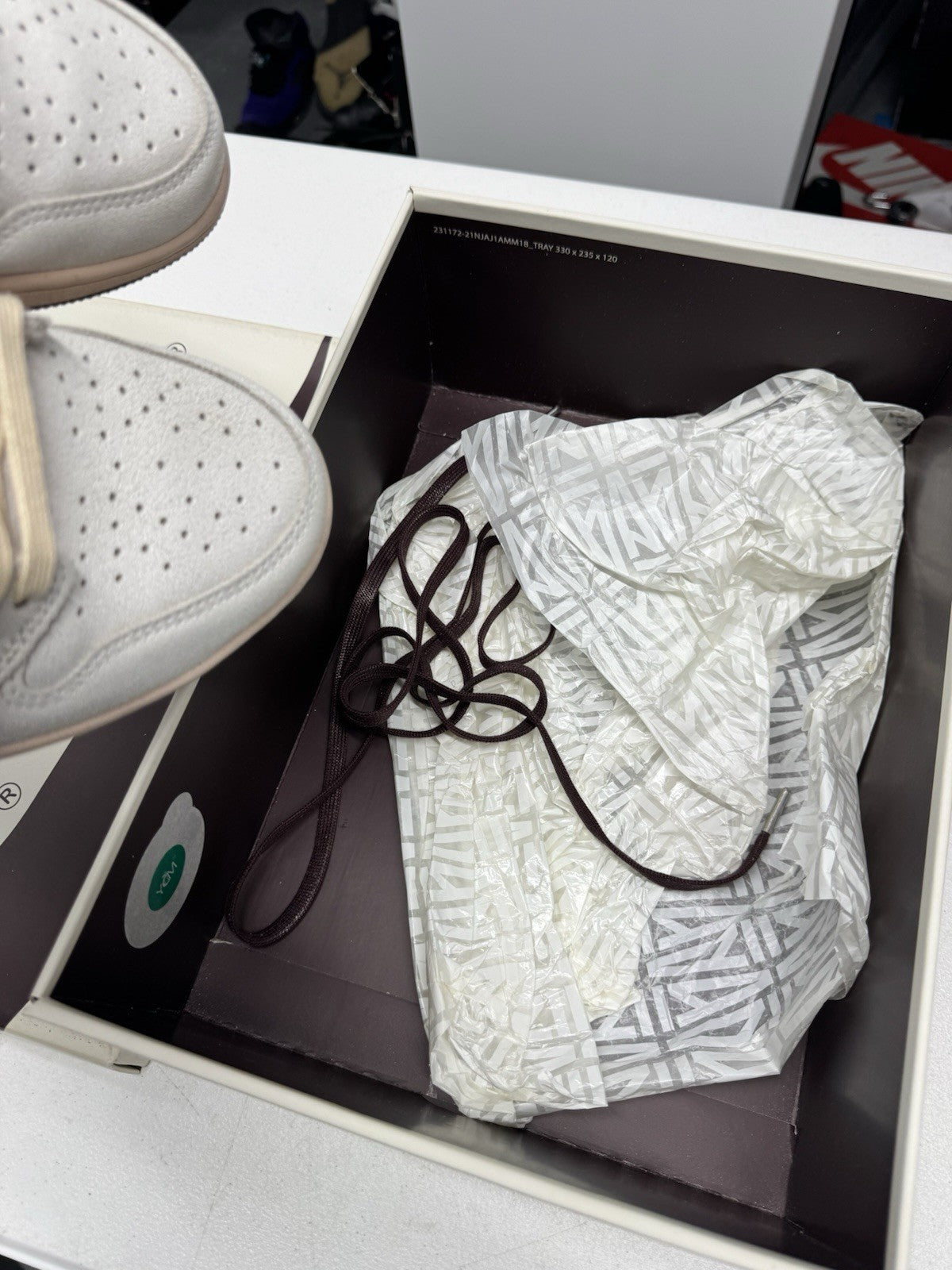 Jordan Air Jordan 1 High OG x A Ma Maniere Airness Sail/Burgundy 2021 SIZE 10.5