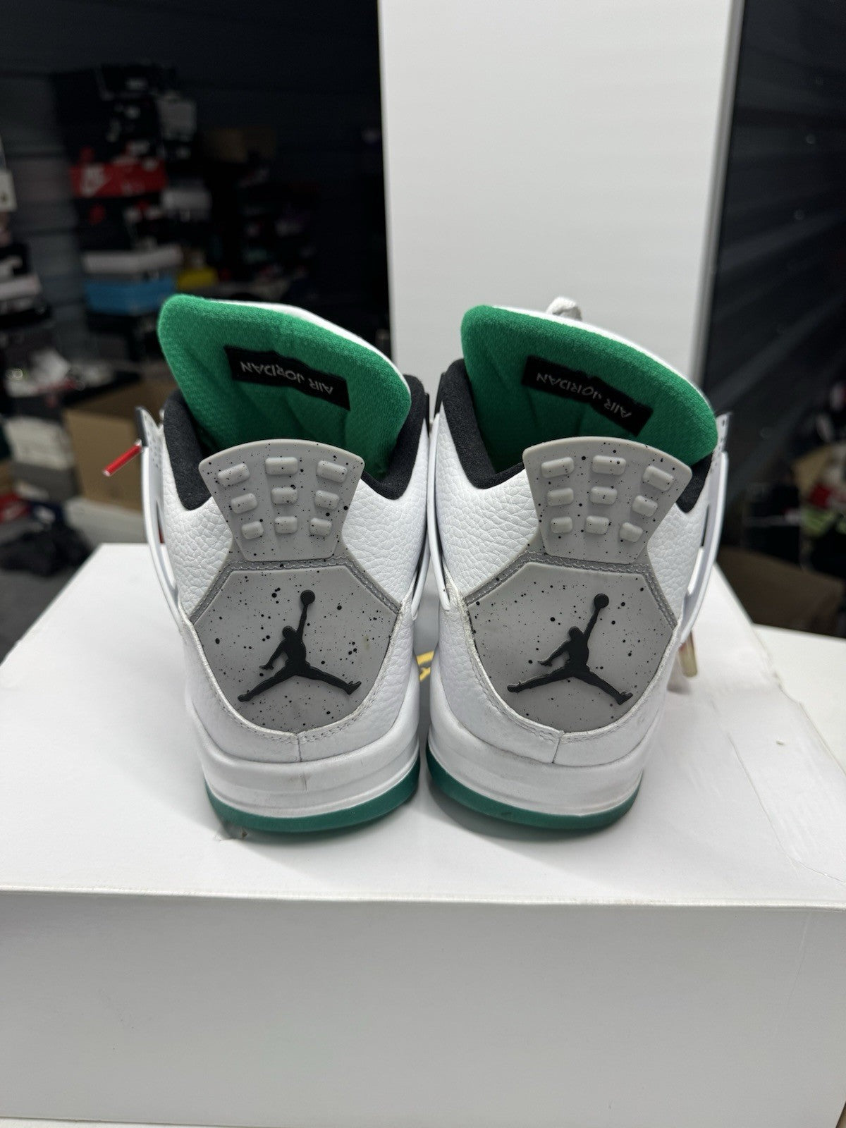 Jordan WMNS Air Jordan 4 Retro Rasta White/Red/Green/Black SIZE 11W/9.5M