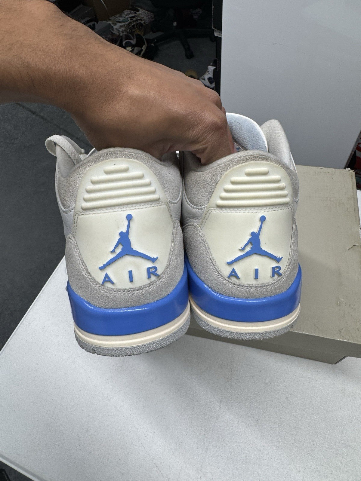 Jordan Air Jordan 3 Retro Lucky Shorts White/Blue/Gray Men’s SIZE 10.5