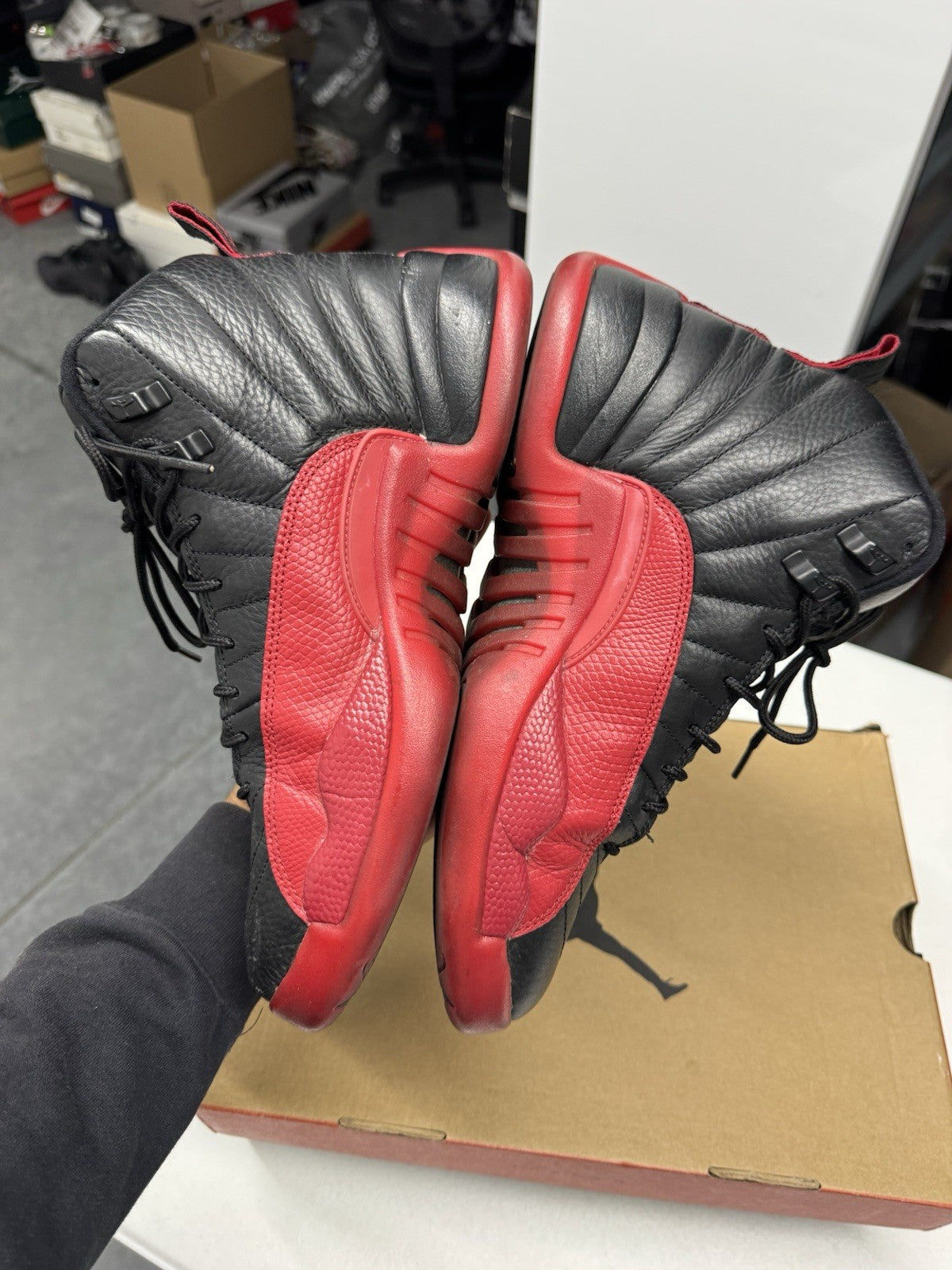 Jordan Air Jordan 12 Retro Flu Game Black/Varsity Red SIZE 9.5