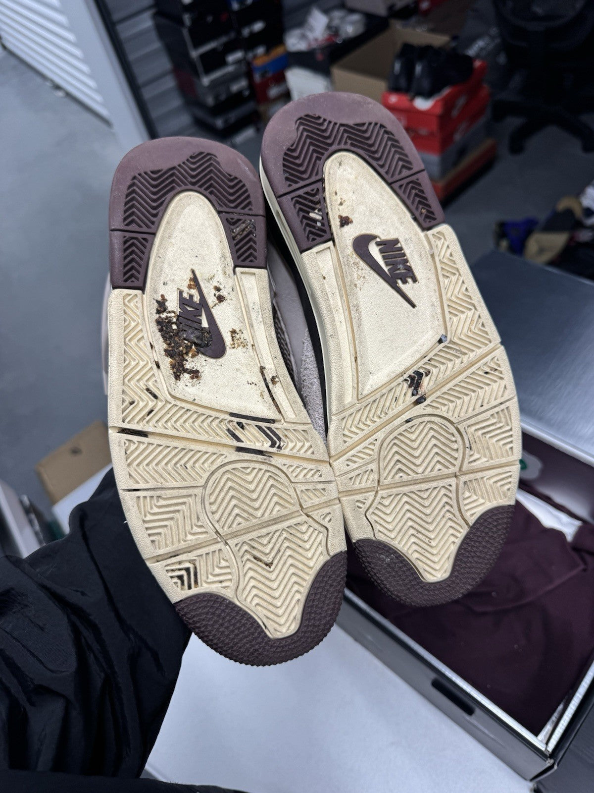 Jordan A Ma Maniére x Air Jordan 4 Retro SP Fossil Stone SIZE 8M