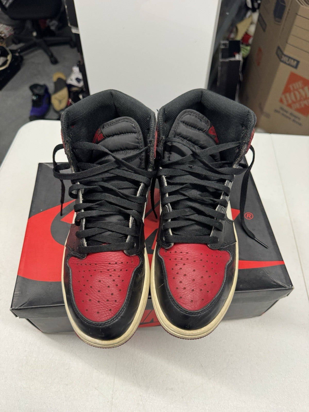 Jordan Air Jordan 1 Retro High OG Bred Toe Leather High Top SIZE 10.5