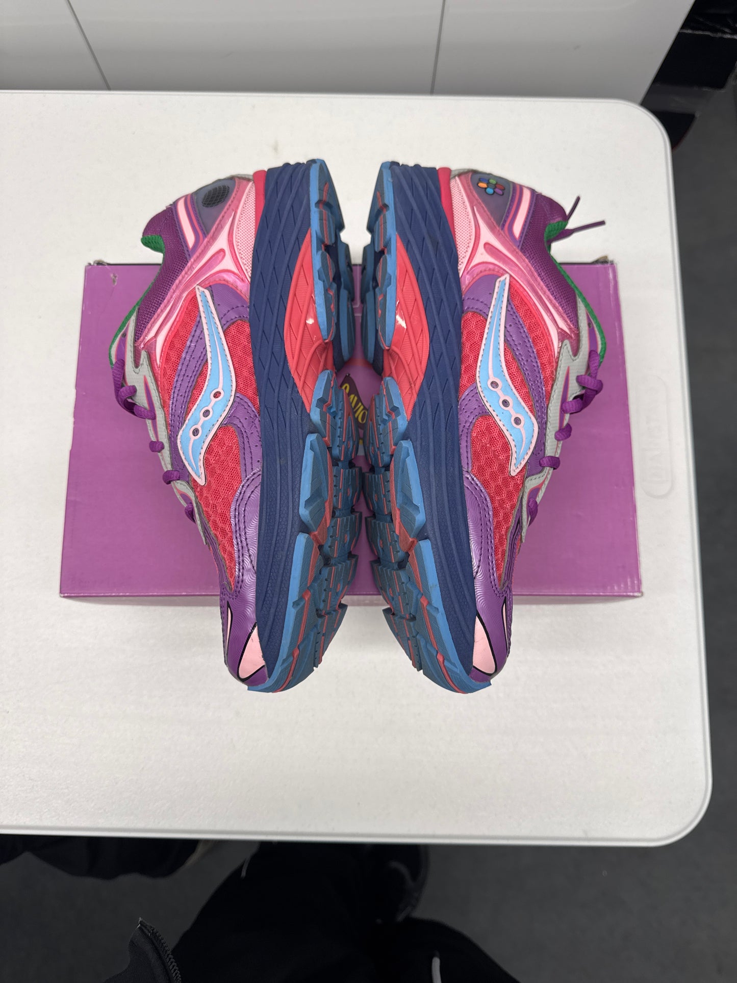Saucony ProGrid Omni 9 Jae Tips (9)