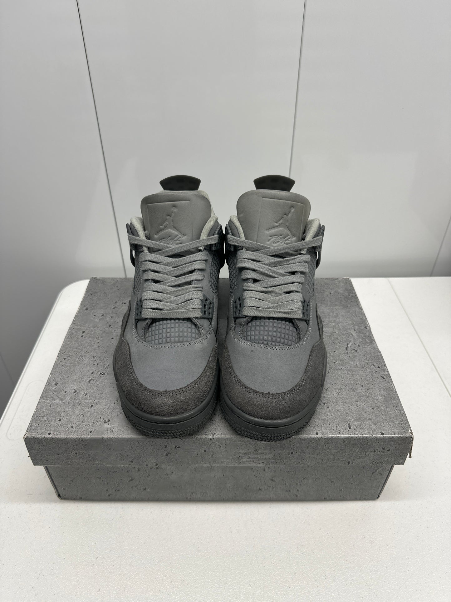 Jordan 4 Wet Cement (9.5)