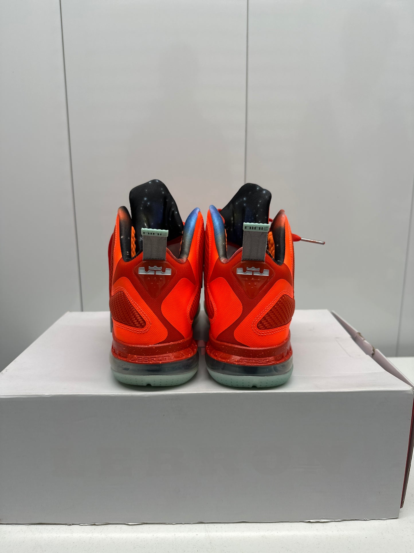 Big Bang Lebron (9.5)