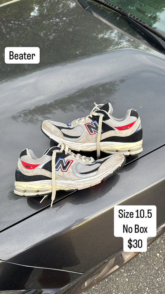 New Balance 2002r (10.5)