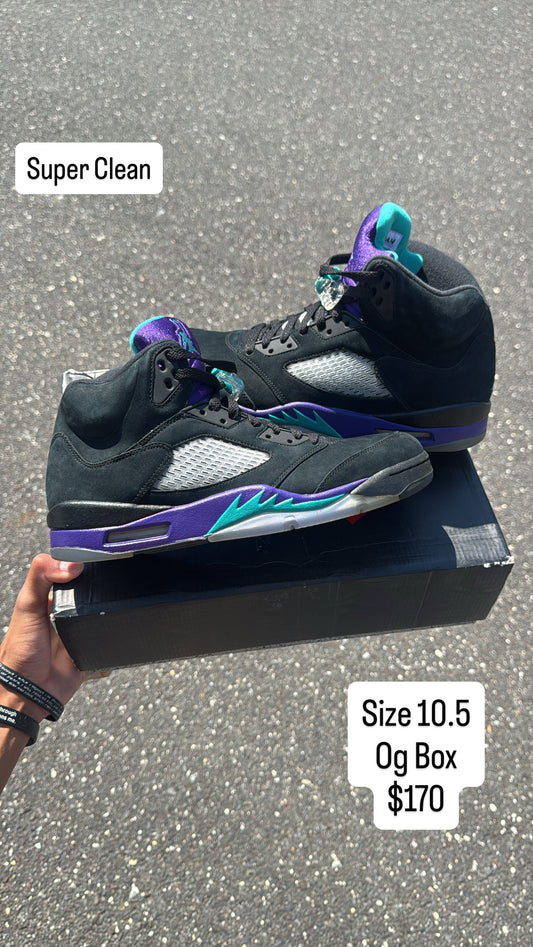 Black Grape 5 (Swipe for pics)