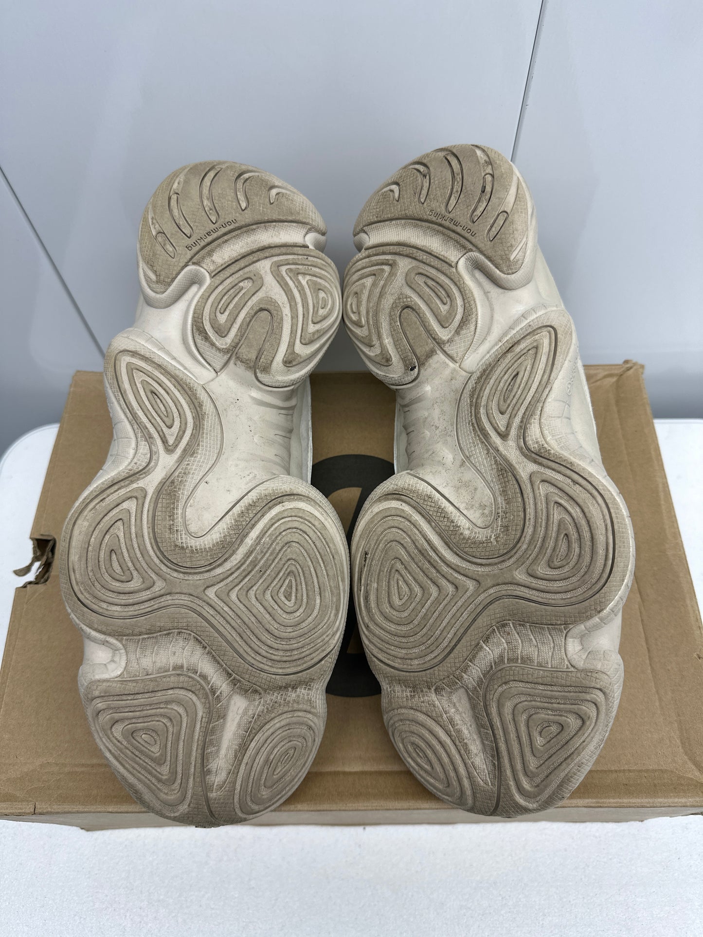 Yeezy 500 blush (11.5)